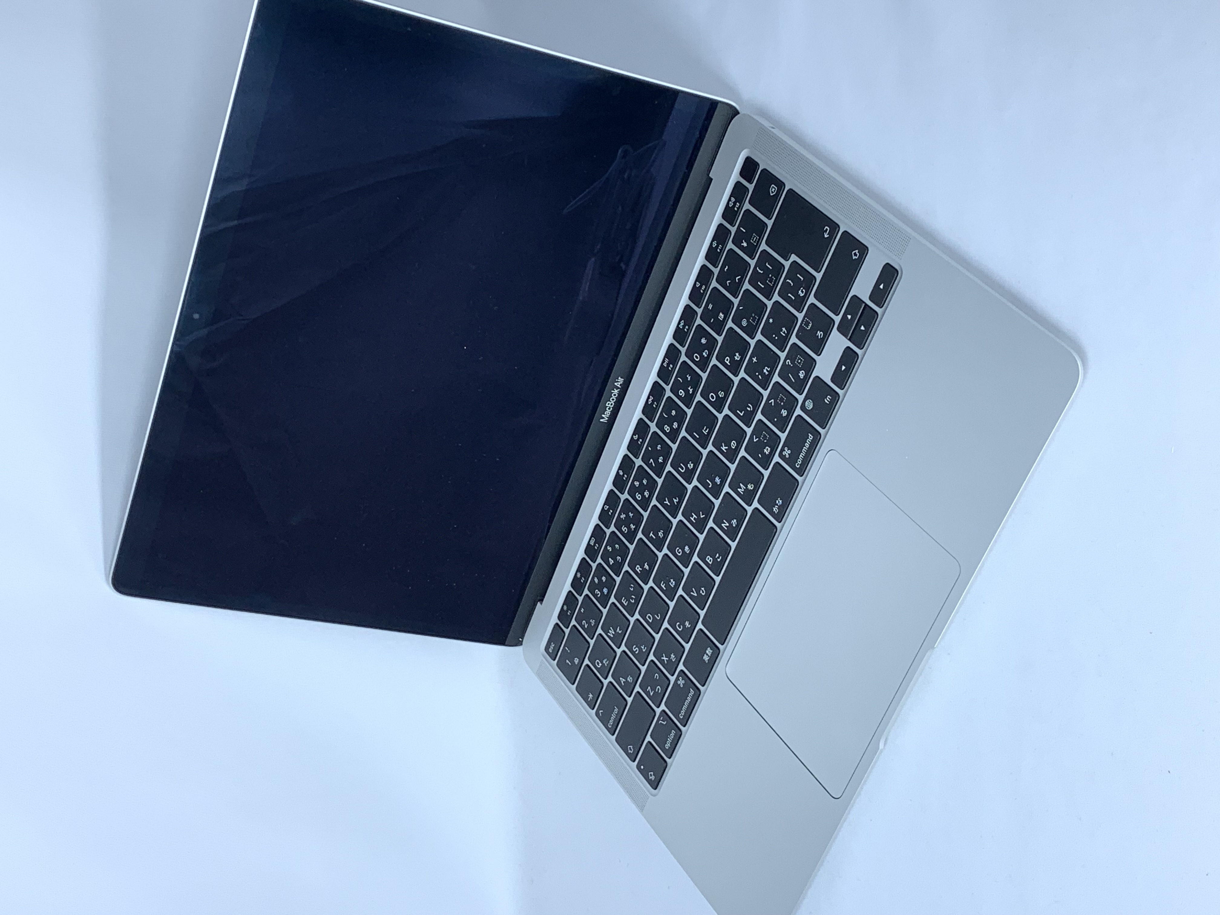 【中古：Bランク】Apple MacBook Air M1(2020年) 13.3 インチ シルバー MGNA3J/A カスタマイズモデル（メモリ容量：8GB⇒16GB）【30日返金保証】