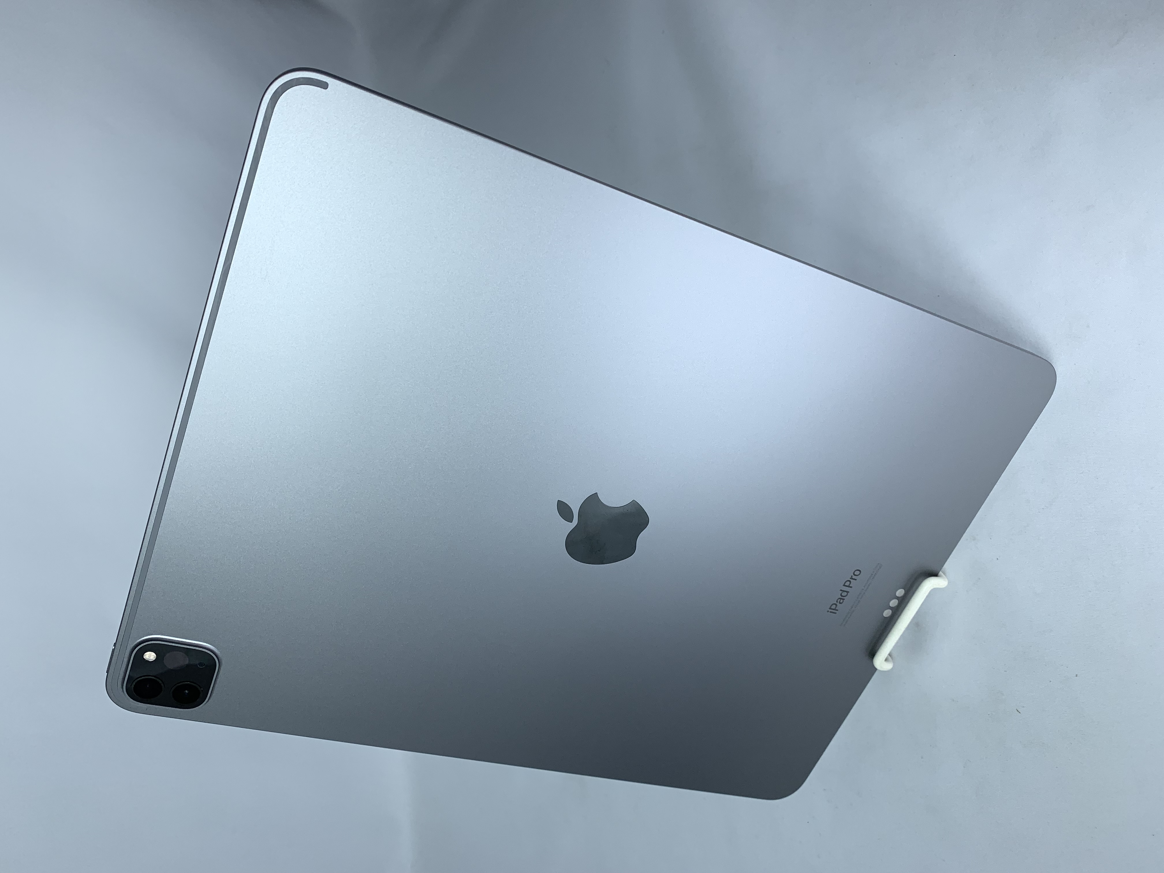 【中古：Bランク】Apple iPad Pro 12.9インチ(2022) Wi-Fiモデル 128GB MNXP3J/A [スペースグレイ]【30日返金保証】