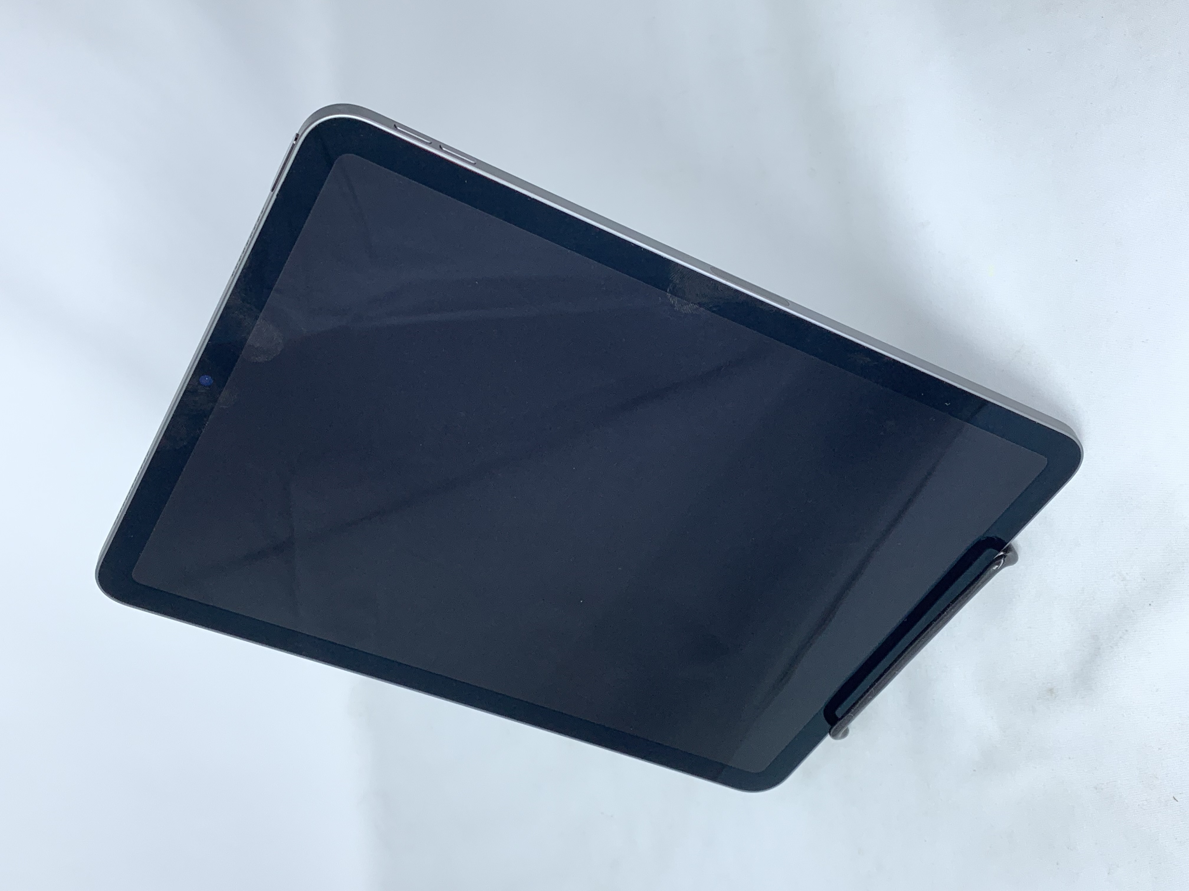 【中古：Bランク】Apple iPad Air 10.9インチ(2022) Wi-Fiモデル 256GB MM9L3J/A [スペースグレイ]【30日返金保証】