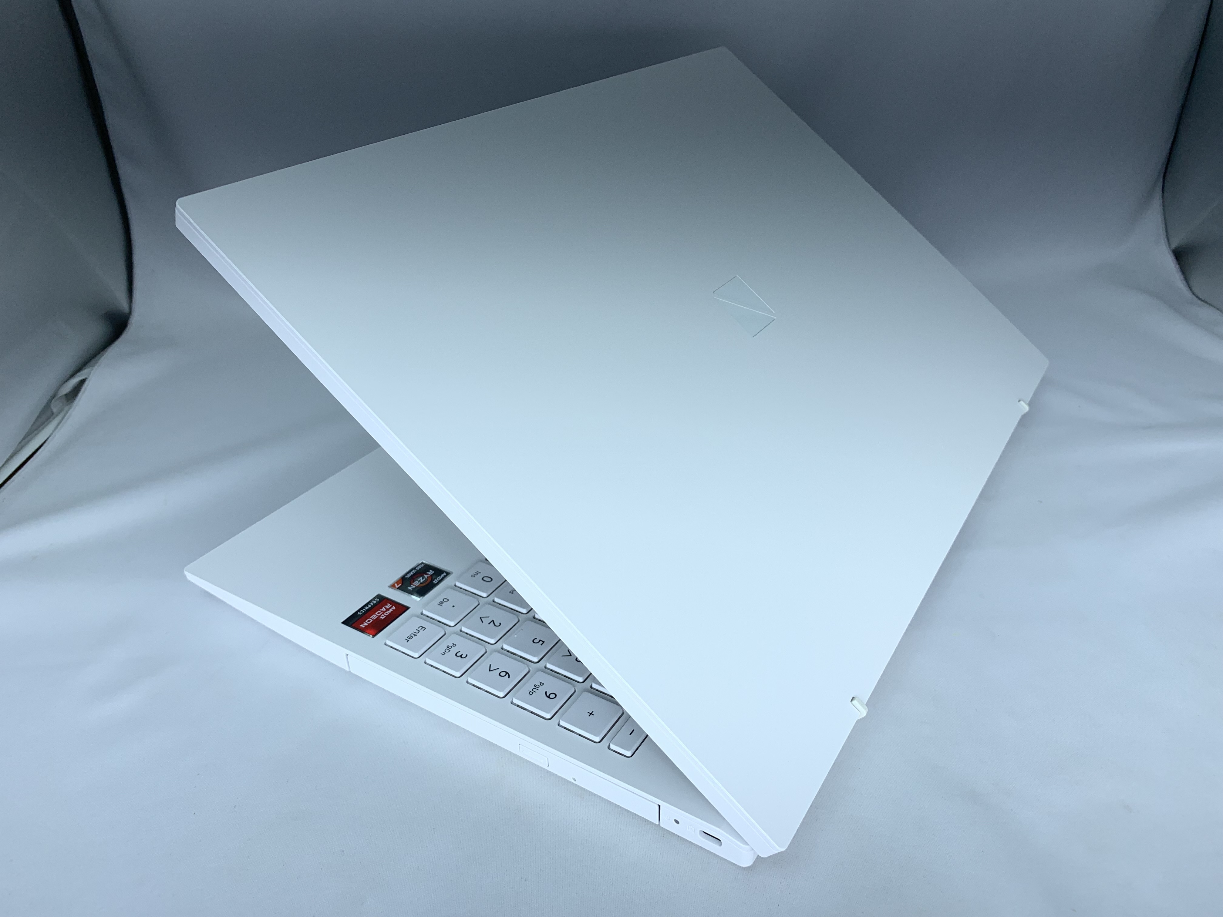 【中古：Sランク】NECリフレッシュPC 2025年春モデル  PC-N1675JAW Office付 ノートパソコン【１年保証付き】