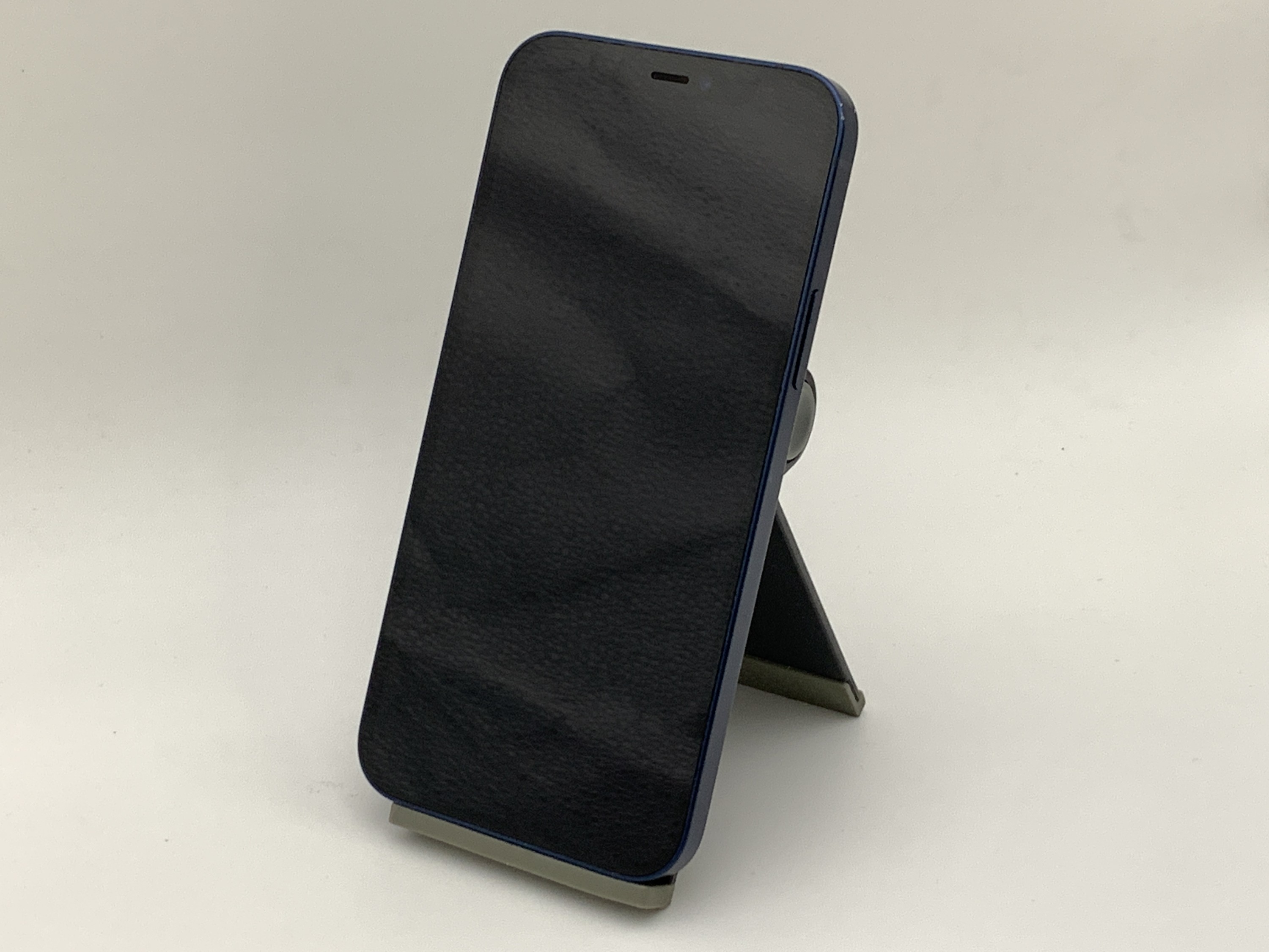 【中古：Cランク】【キズあり】iPhone 12 64GB ブルー SIMロック解除済【30日返金保証】【赤ロム保証付き】