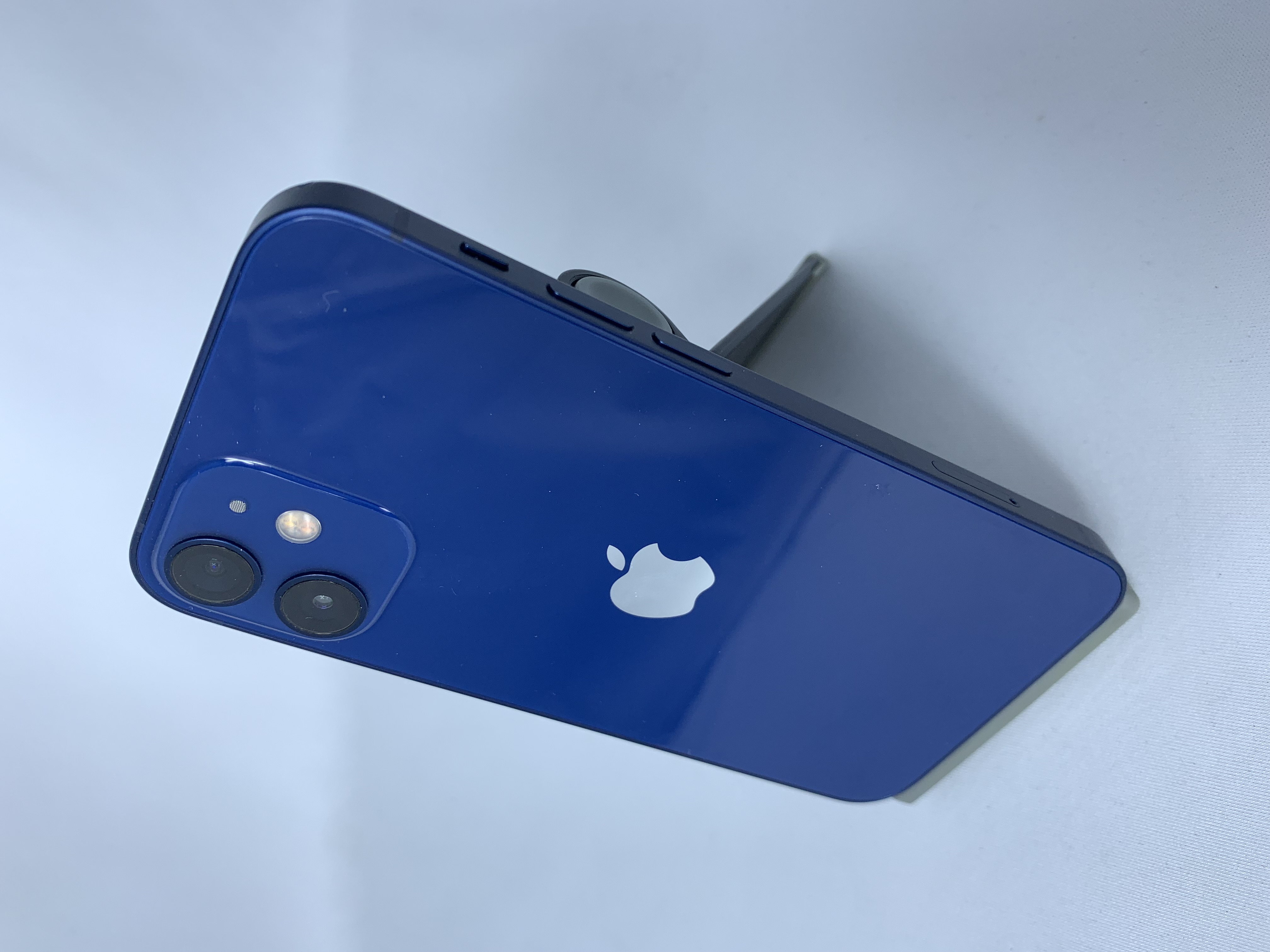 【中古：Cランク】【バッテリー劣化】iPhone 12 mini 256GB ブルー SIMロック解除済【30日返金保証】【赤ロム保証付き】