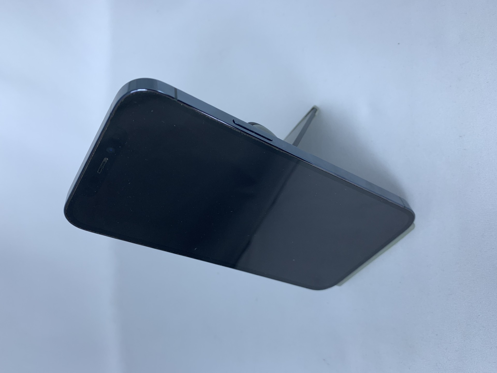 【中古：Bランク】iPhone 12 Pro 128GB パシフィックブルー SIMロック解除済【30日返金保証】【赤ロム保証付き】