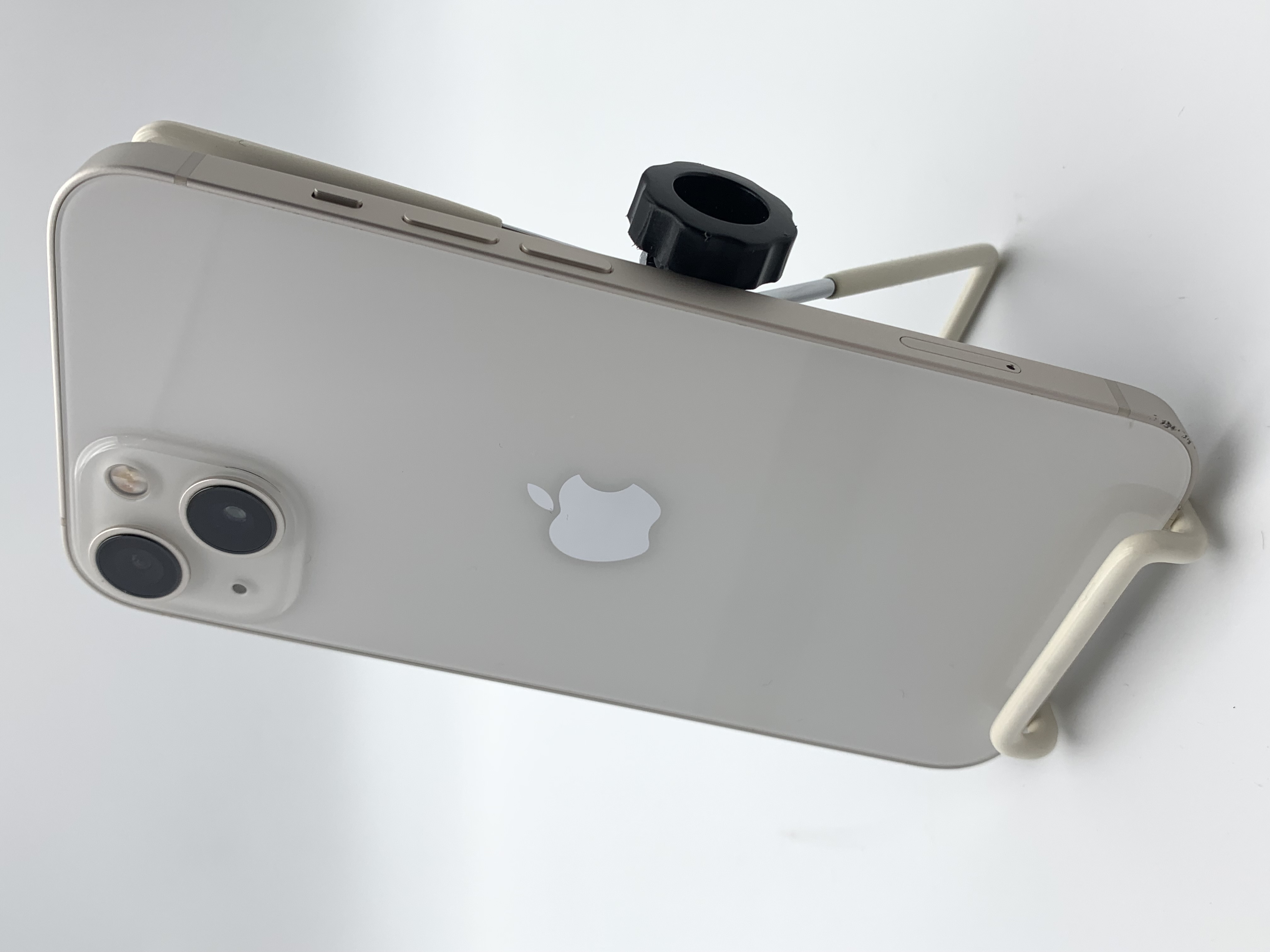 【中古：Cランク】【バッテリー劣化・キズあり】iPhone 13 128GB スターライト simロック解除済【30日返金保証】【赤ロム保証付き】