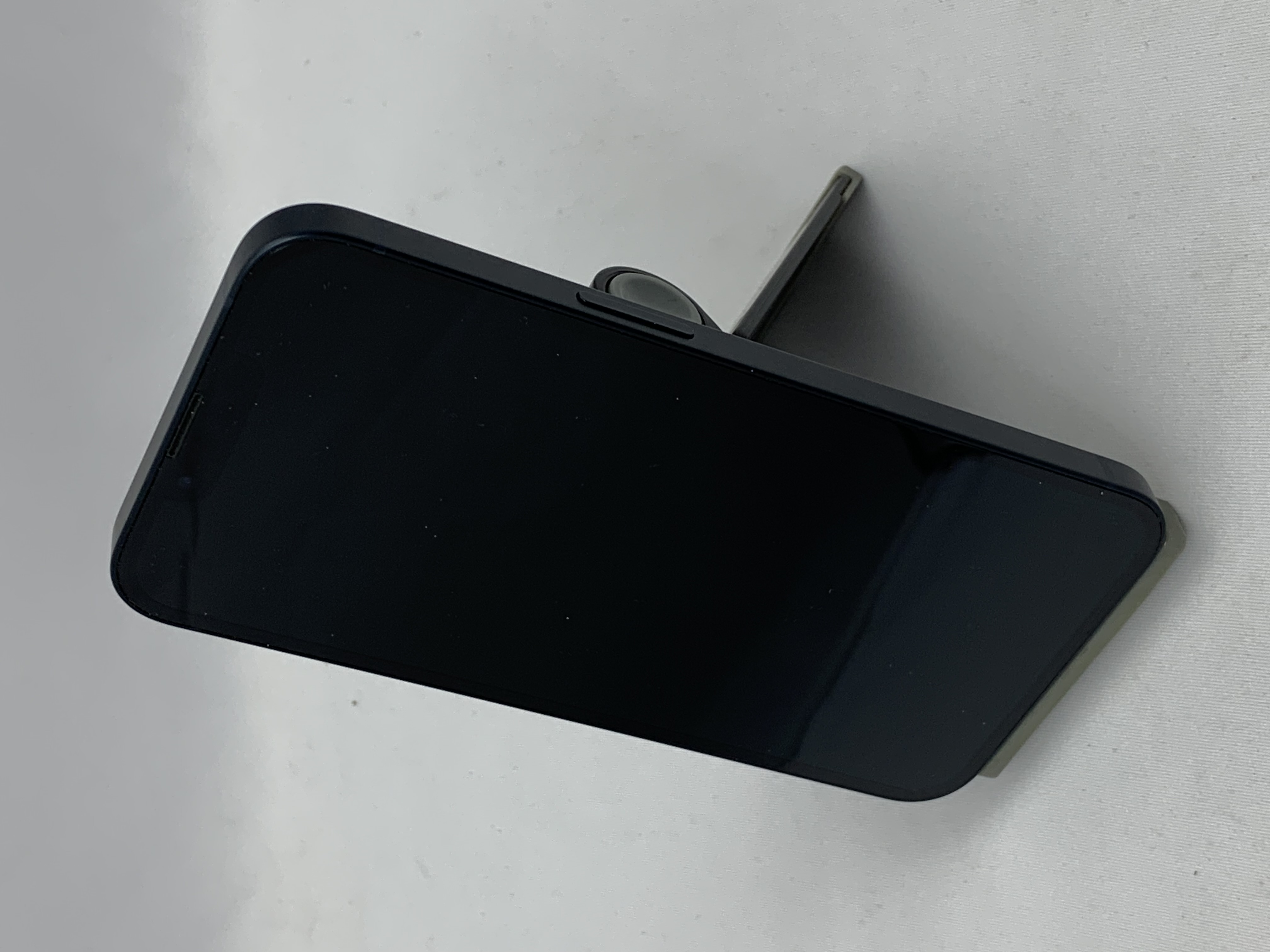 【中古：Bランク】iPhone 13 128GB ミッドナイト simロック解除済【30日返金保証】【赤ロム保証付き】