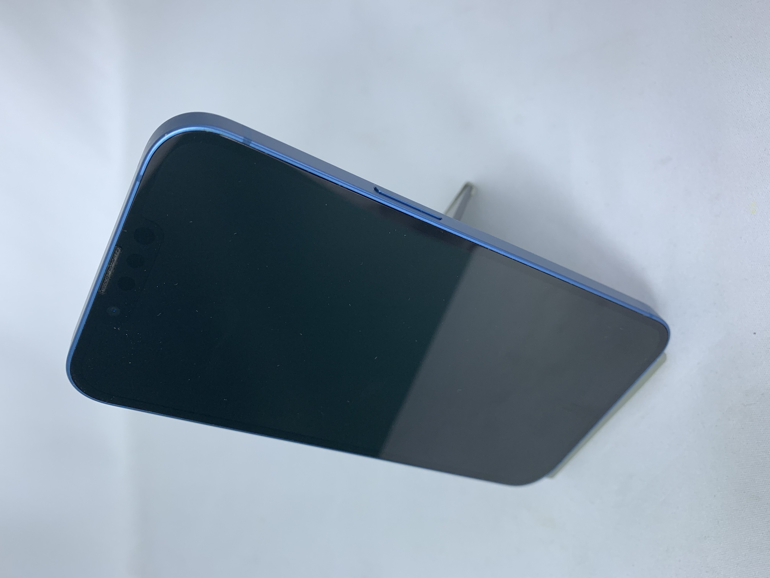 【中古：Bランク】iPhone 13 256GB ブルー SIMロック無し【30日返金保証】【赤ロム保証付き】