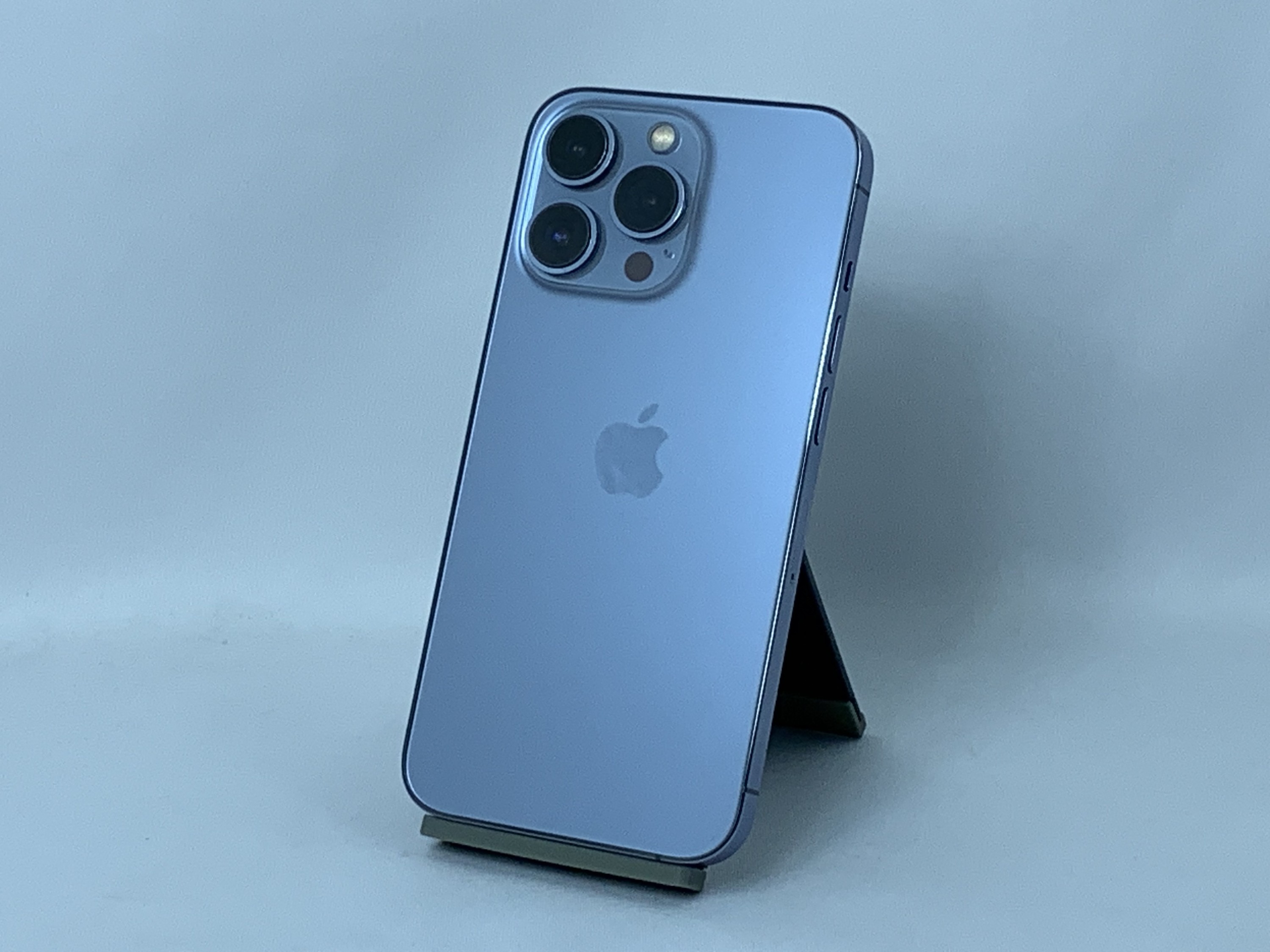 【中古：Bランク】iPhone 13 Pro 256GB シエラブルー Simロック無し【30日返金保証】【赤ロム保証付き】