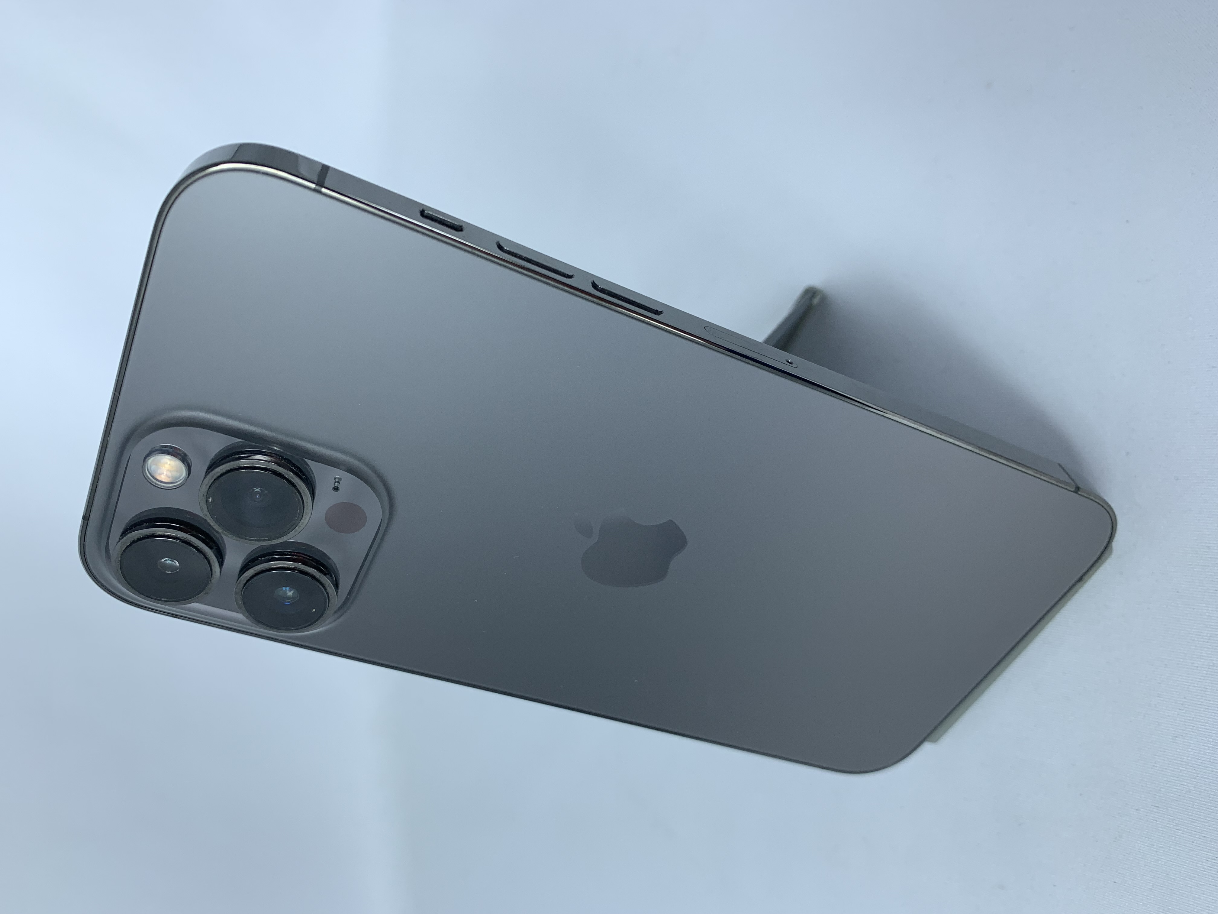 【中古：Bランク】iPhone 13 ProMAX 512GB グラファイト simロック解除済【30日返金保証】【赤ロム保証付き】