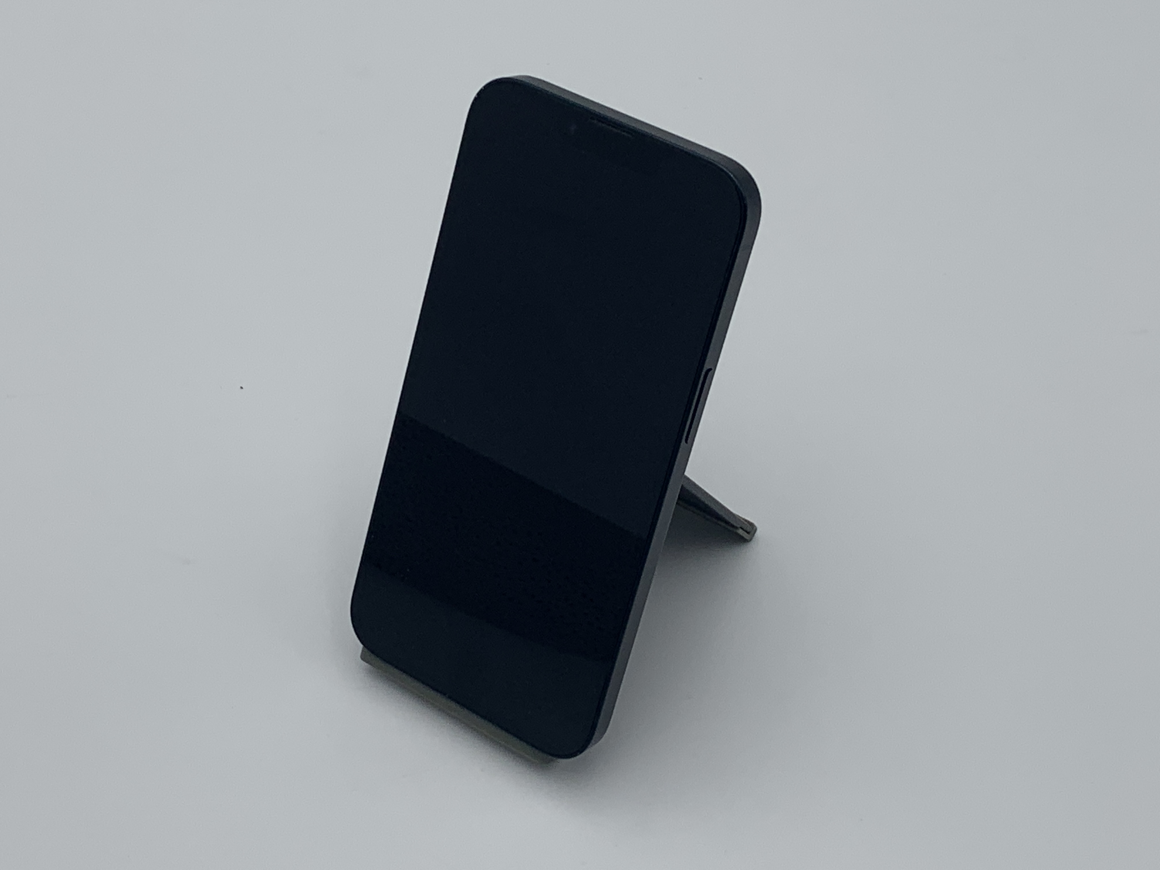 【中古：Cランク】【バッテリー劣化】iPhone 14 256GB ミッドナイト SIMロック無し【30日返金保証】【赤ロム保証付き】