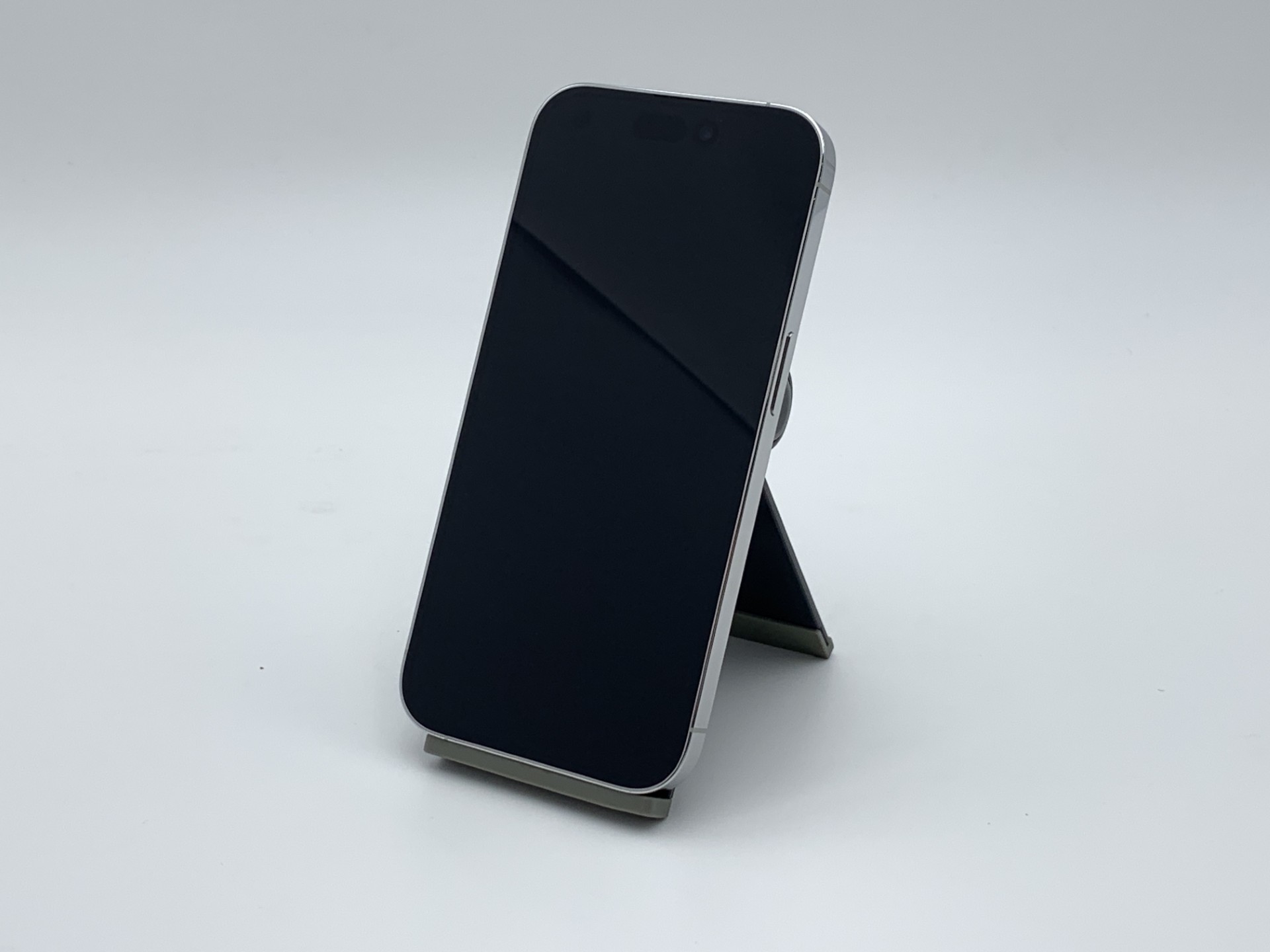 【中古：Bランク】iPhone 14 Pro 512GB シルバー SIMロック無し【30日返金保証】【赤ロム保証付き】