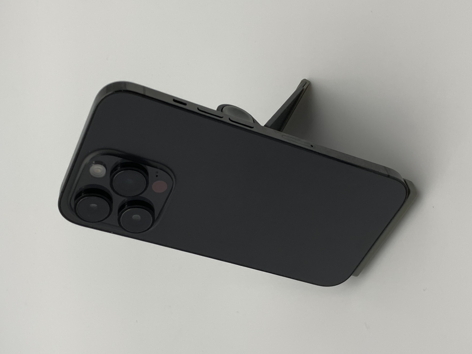 【中古：Cランク】【バッテリー劣化】iPhone 14 Pro 256GB スペースブラック SIMロック無し【30日返金保証】【赤ロム保証付き】