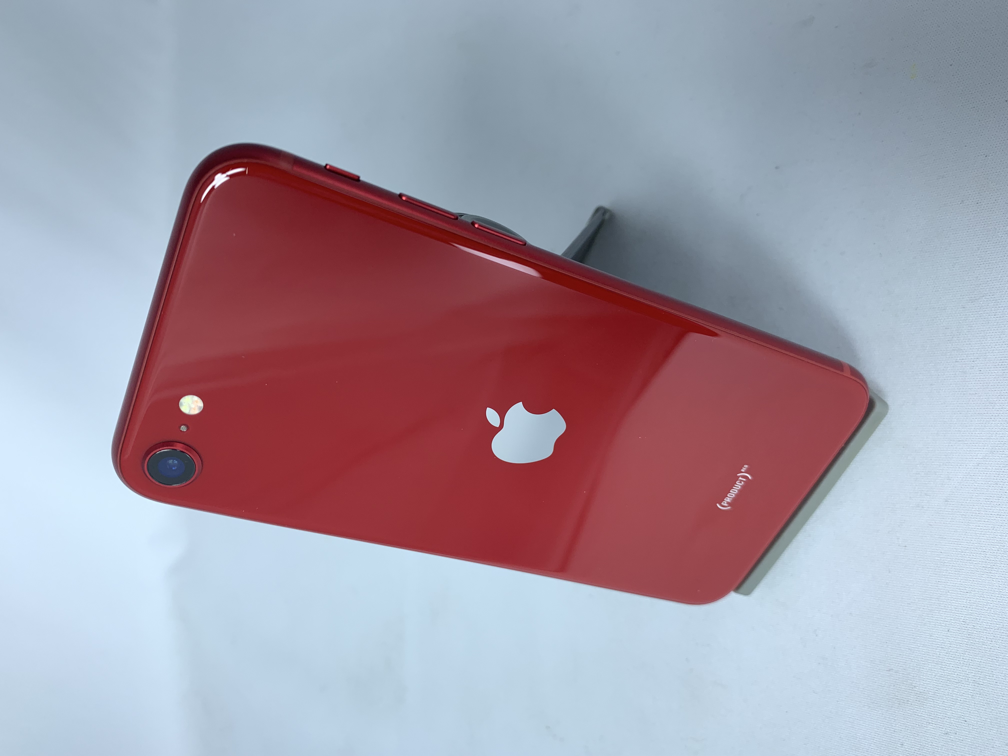 【中古：Cランク】【バッテリー劣化】iPhone SE(2022) 64GB レッド simロック解除済【30日返金保証】【赤ロム保証付き】