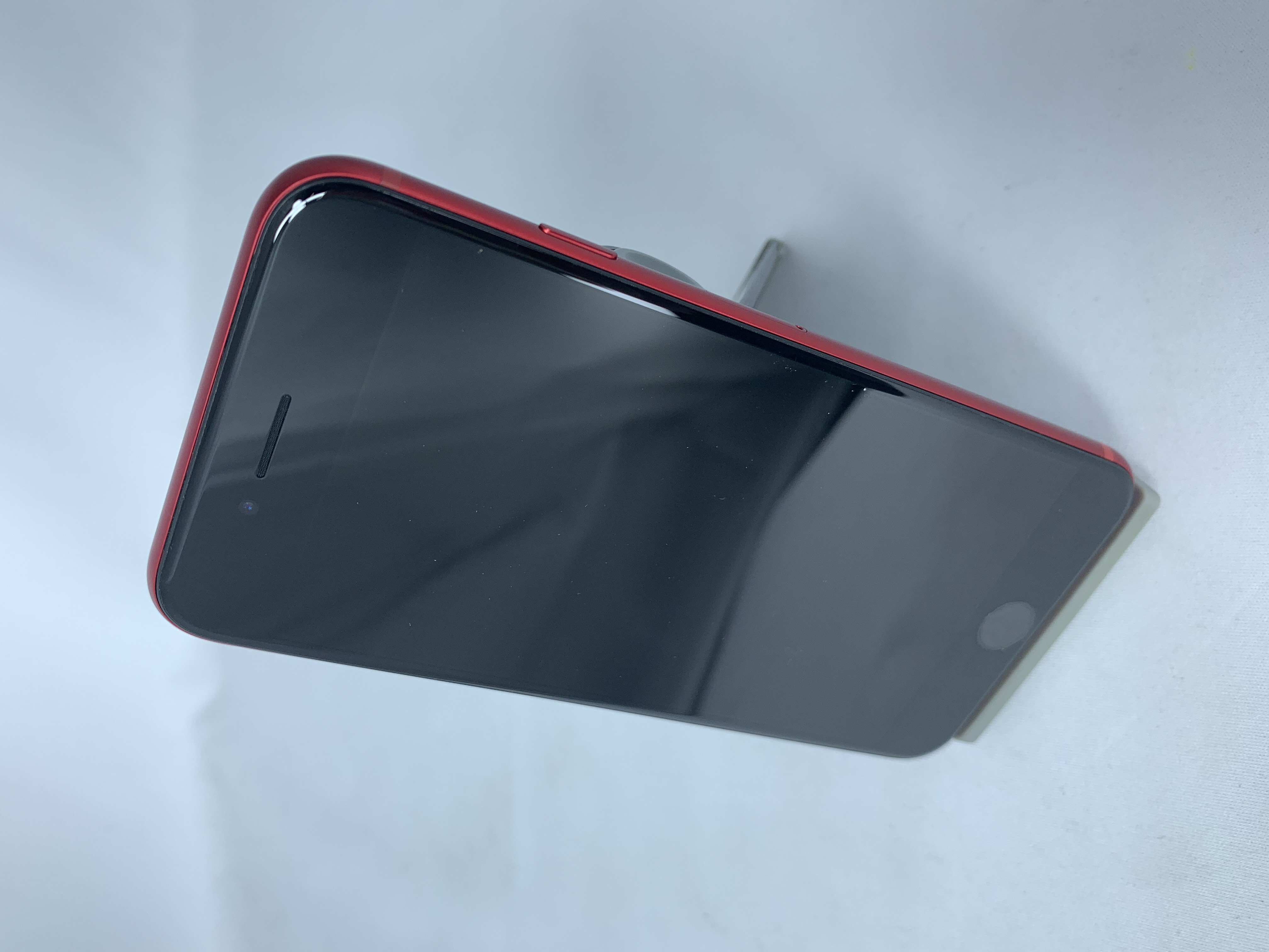 【中古：Bランク】iPhone SE(2022) 64GB レッド simロック解除済【30日返金保証】【赤ロム保証付き】