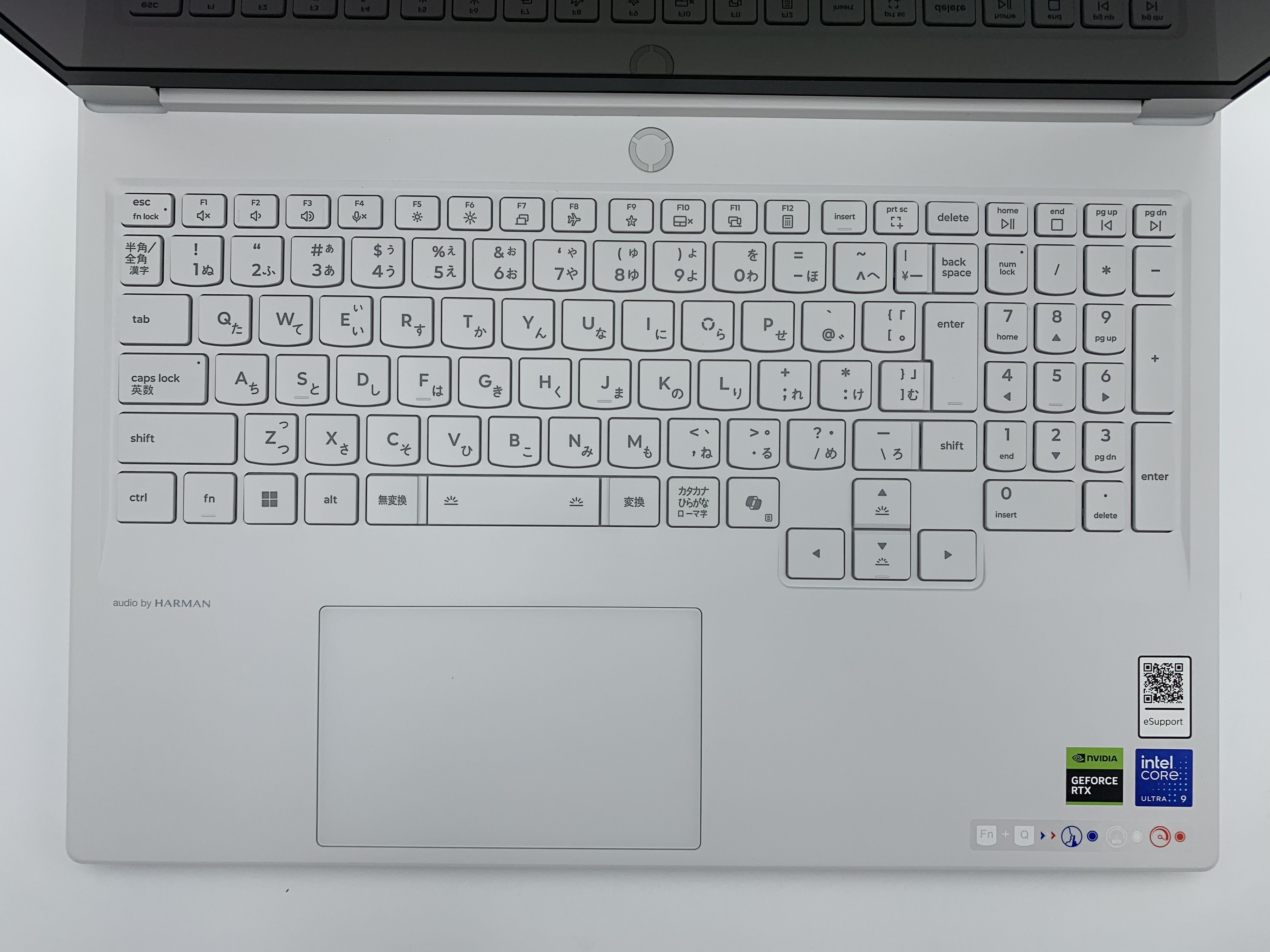 【アウトレット】Lenovo Legion 7i Gen 10(Core Ultra 9 275HX、メモリ32GB、 SSD1TB RTX 5060 Laptop GPU)【6ヶ月修理保証】