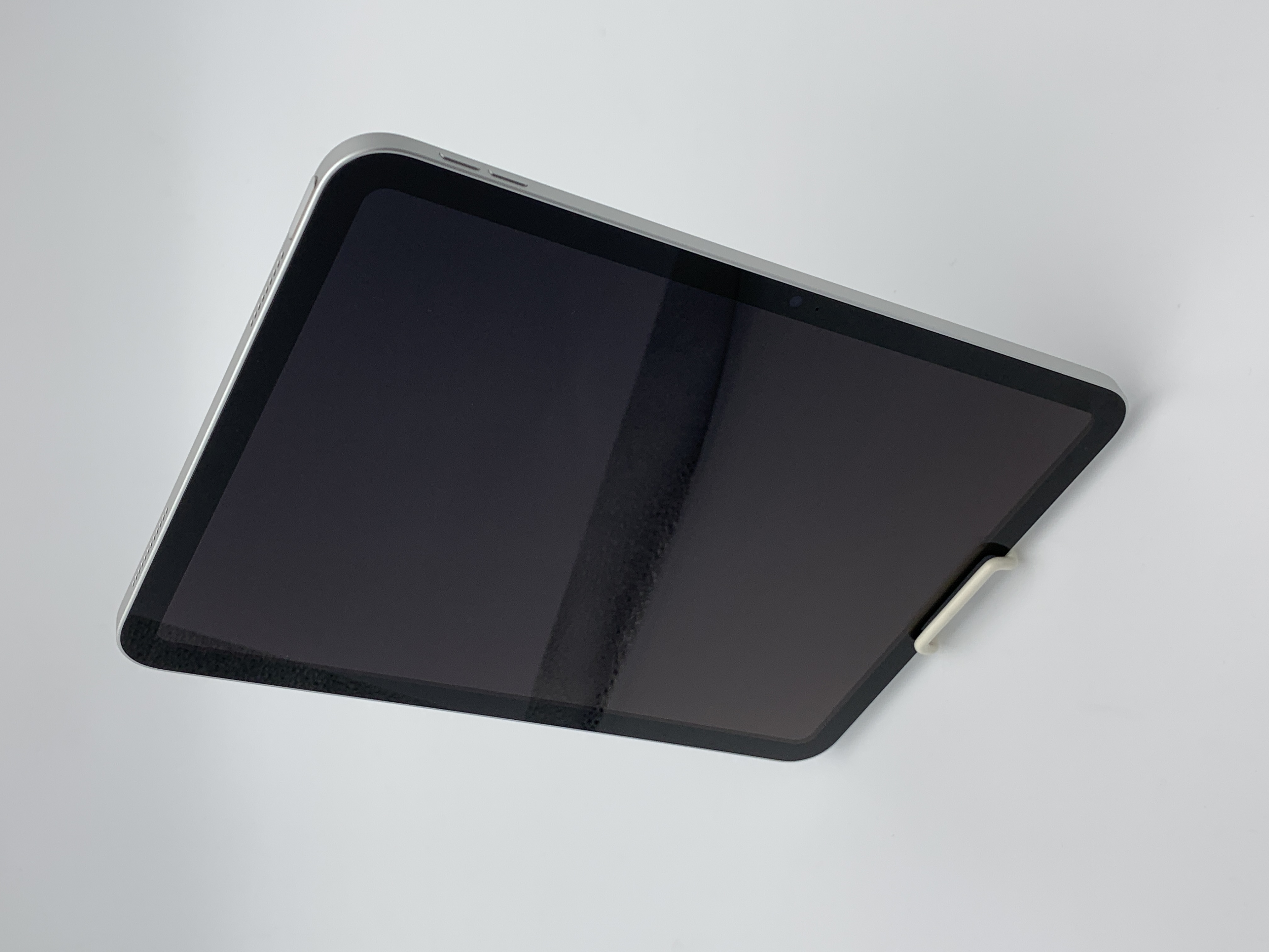 【中古：Bランク】Apple iPad 10.9インチ 第10世代(2020) Wi-Fiモデル 256GB MPQ83J/A シルバー【30日返金保証】