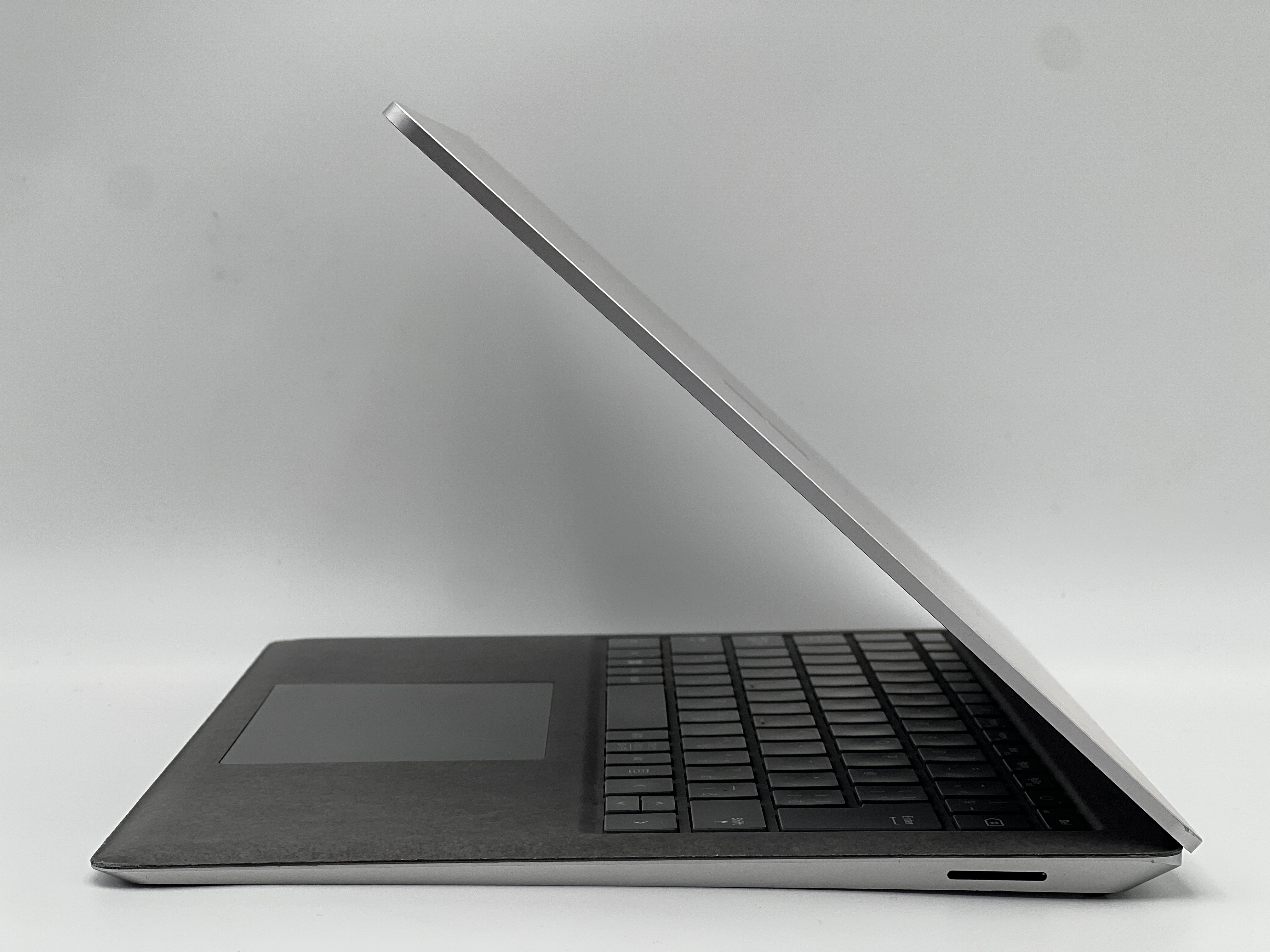 【中古：Aランク】Microsoft Surface Laptop 5 QZI-00020【30日間返品保証】