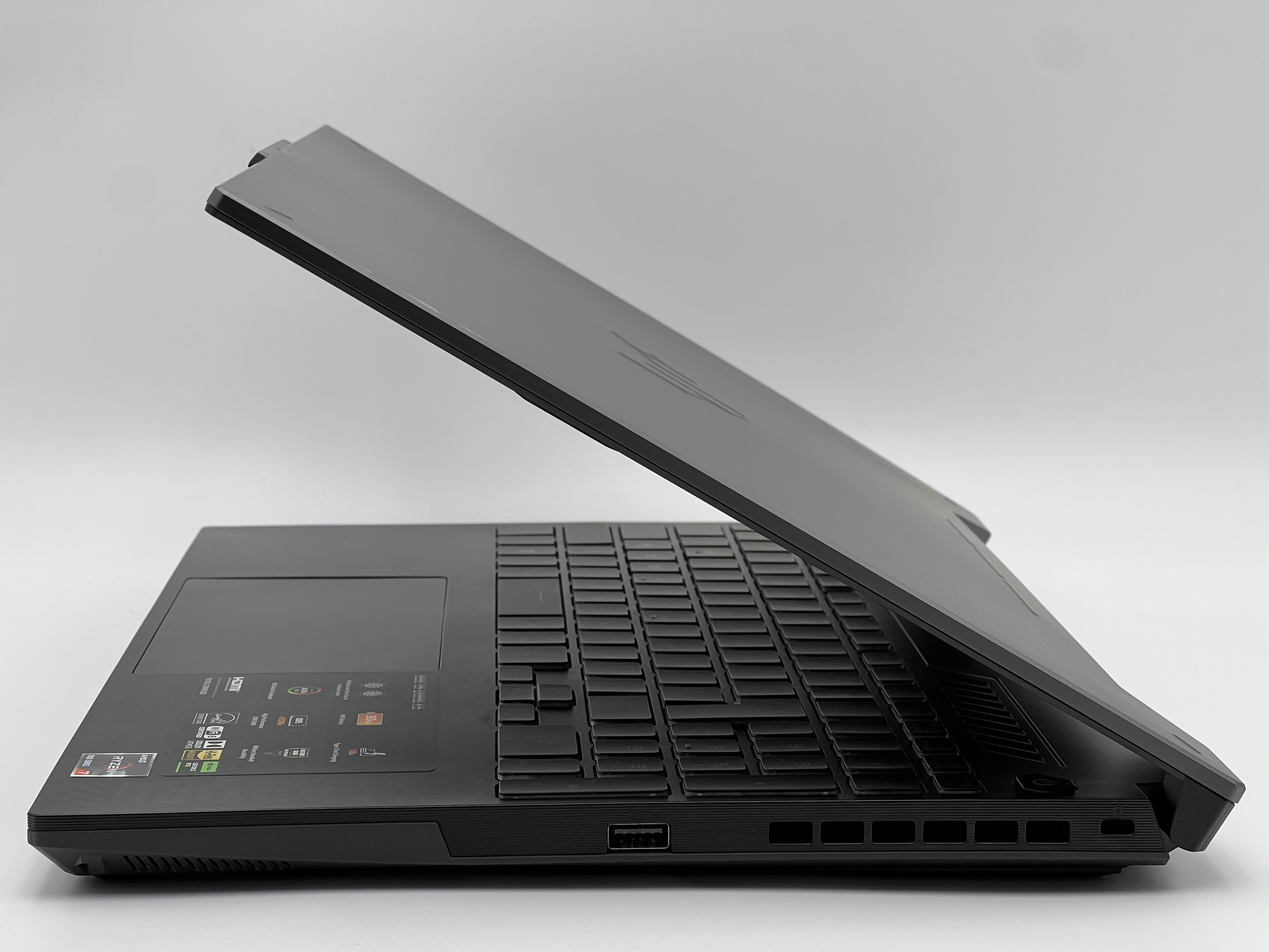【アウトレット】ASUS TUF Gaming A15 FA507NUR FA507NUR-R7R4050EC [イェーガーグレー]