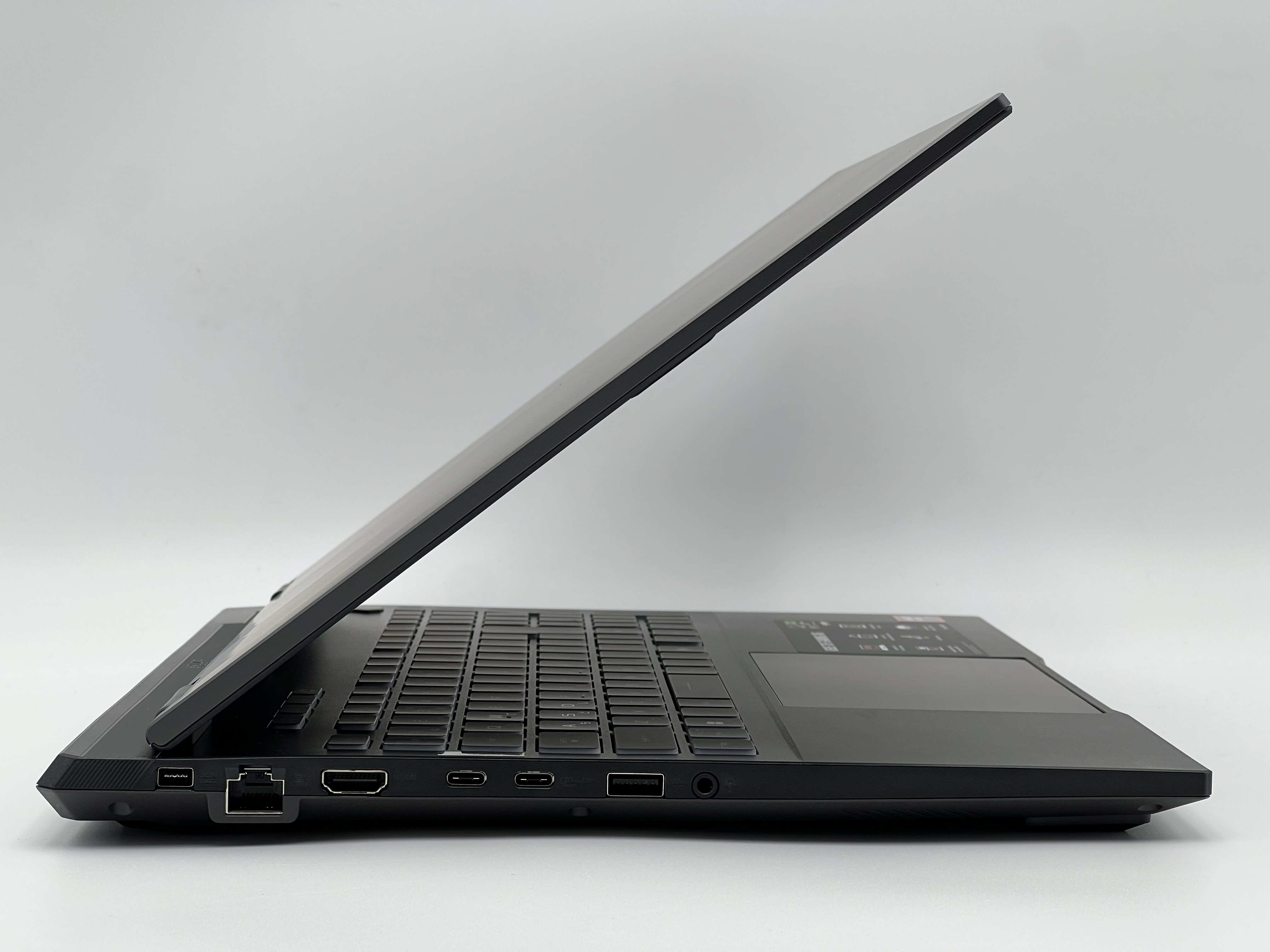 【アウトレット】ASUS TUF Gaming A16 FA608UM FA608UM-R7R5060 [イェーガーグレー]