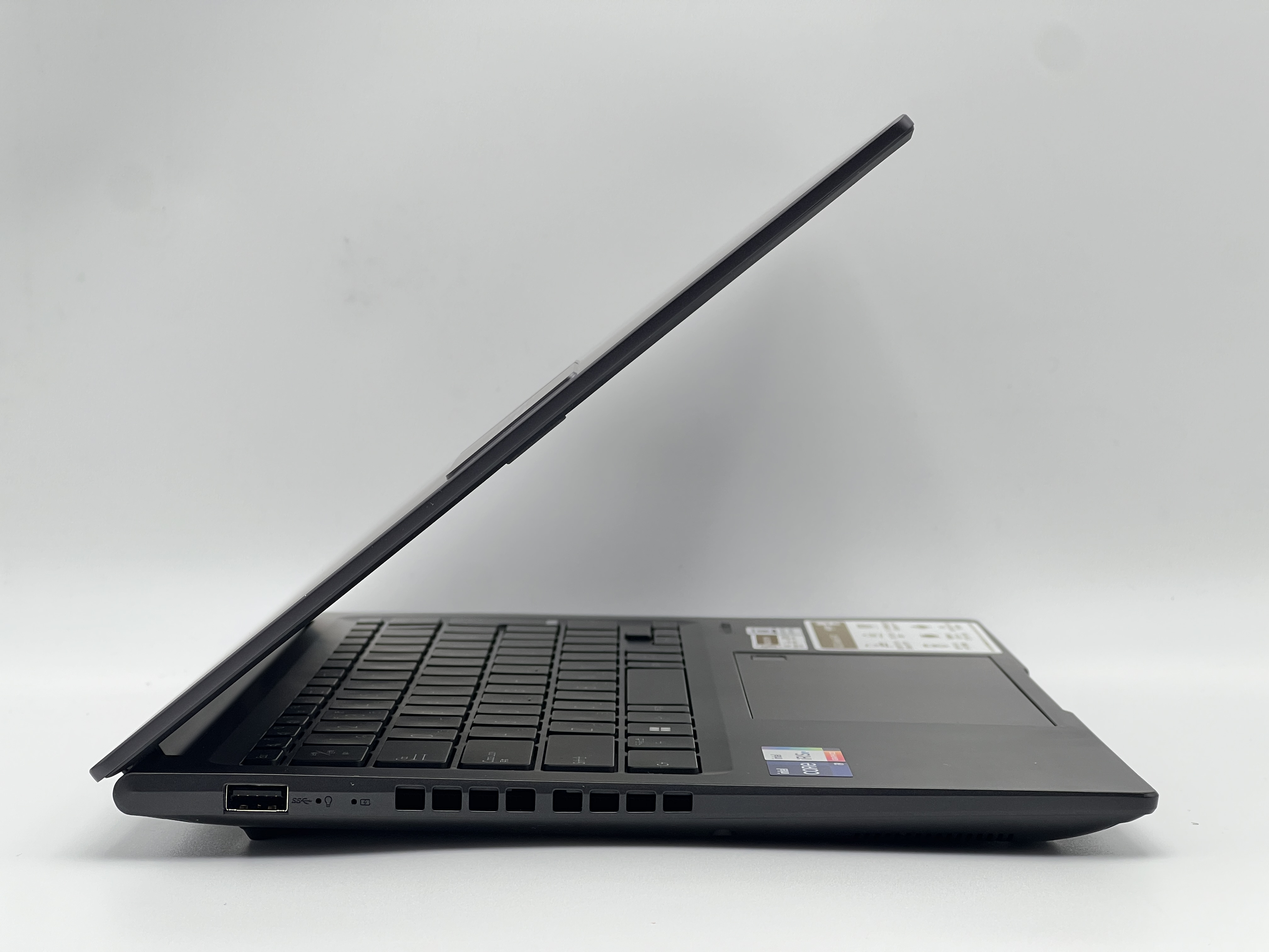 【アウトレット】ASUS  Vivobook 14X K3405VA-LY029W  [インディーブラック]