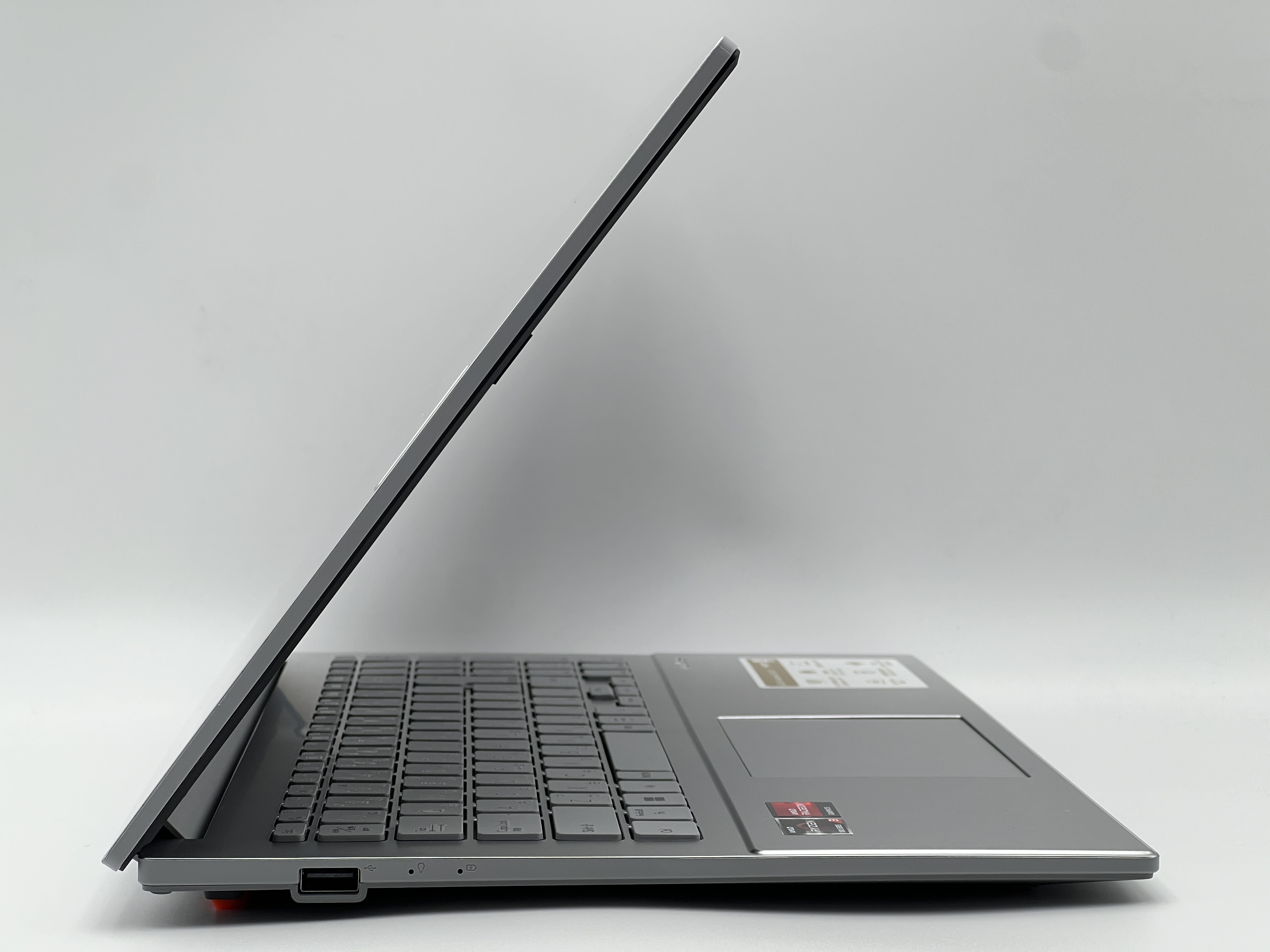 【アウトレット】ASUS Vivobook Go E1504FA-R385SIYAWS  [クールシルバー]