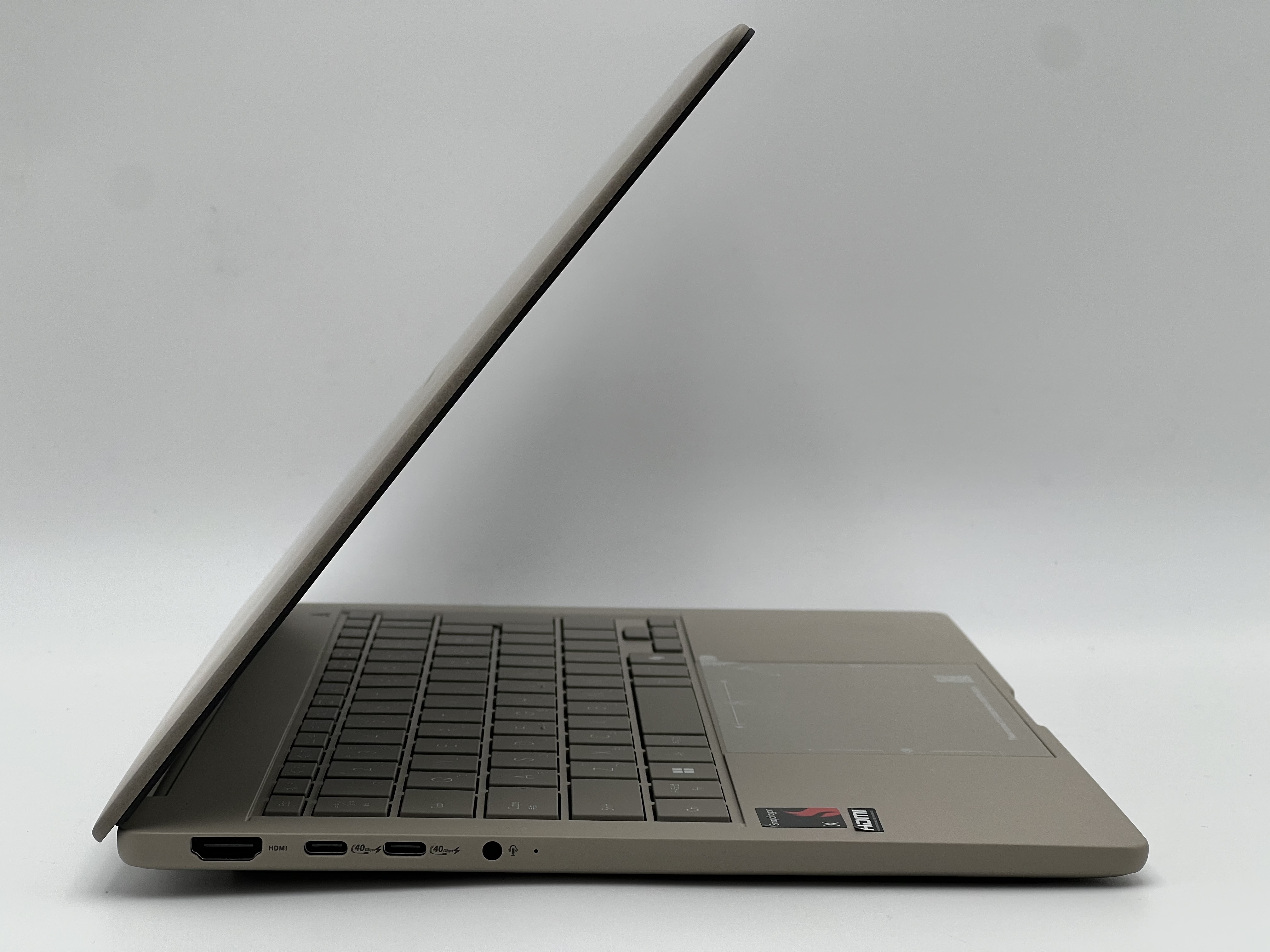 【アウトレット】ASUS Zenbook SORA UX3407QA UX3407QA-PU16548BES [ザブリスキーベージュ]