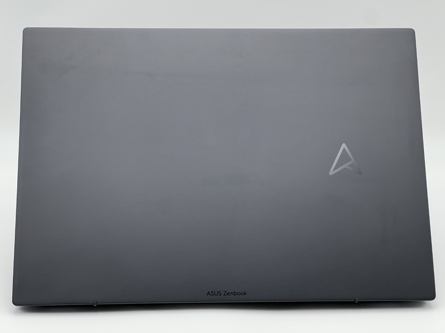 【アウトレット】ASUS Zenbook 14  UM3402YA-KP395WS［ジェイドブラック］