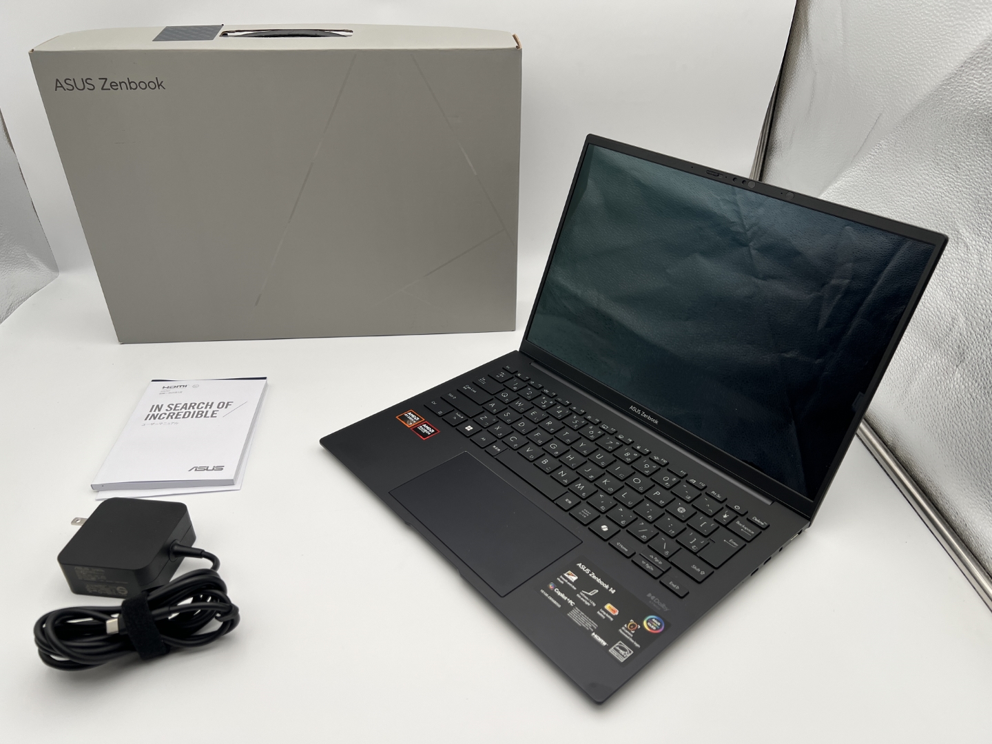 【アウトレット】ASUS Zenbook 14 UM3406KA-AI7325W [ジェイドブラック]