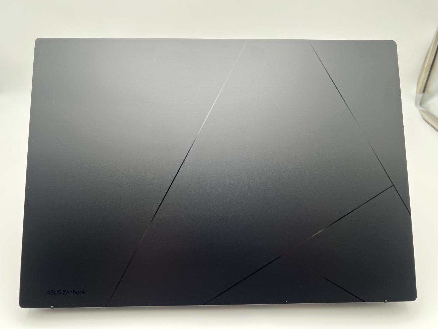 【アウトレット】ASUS Zenbook 14 UM3406KA-AI7325W [ジェイドブラック]