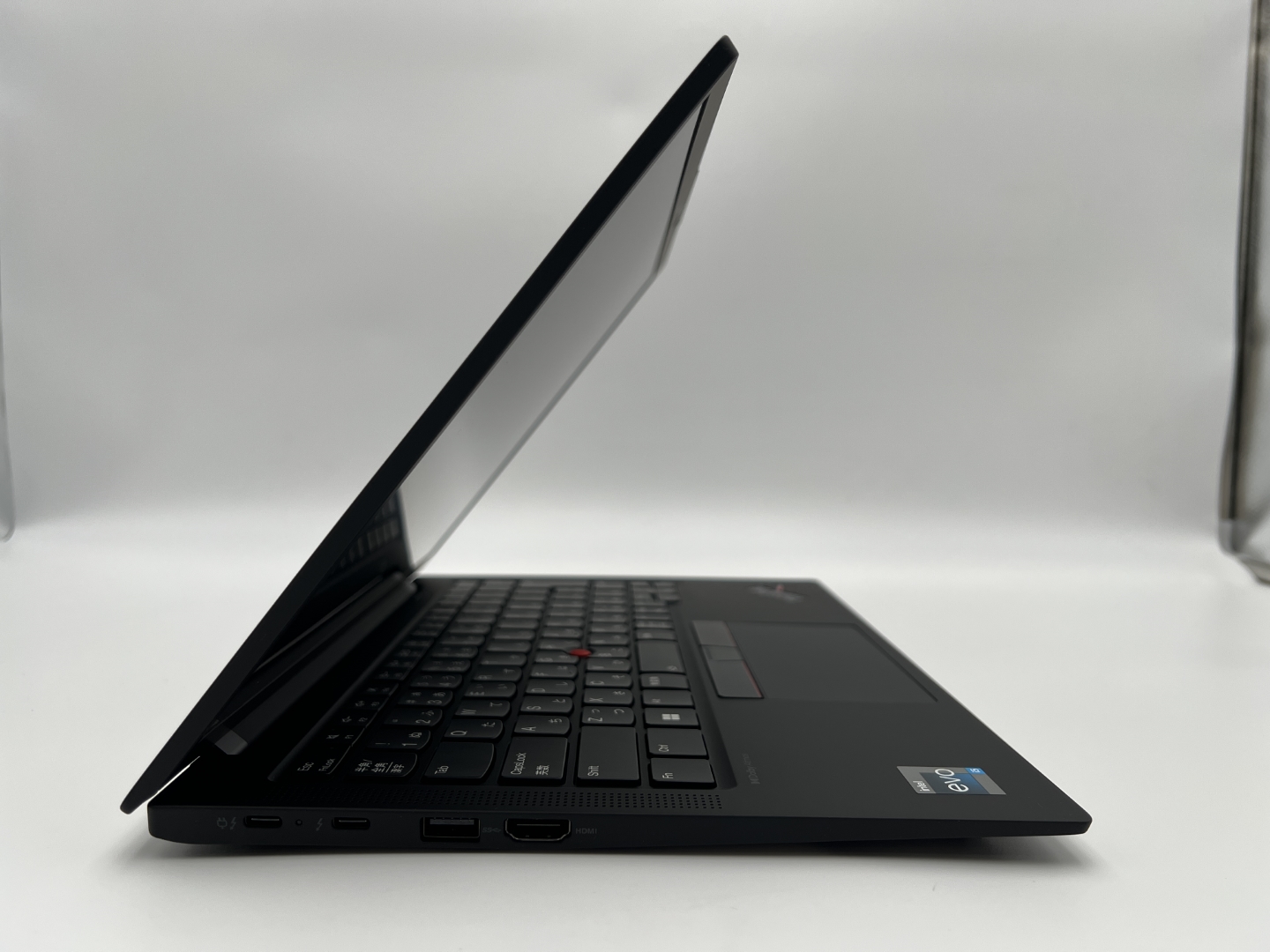 【アウトレット】【メーカー認定整備済品】Lenovo ThinkPad X1 Carbon Gen 11　Core i5-1335U・16GBメモリー・512GB SSD・14.0型 2.2K IPS液晶