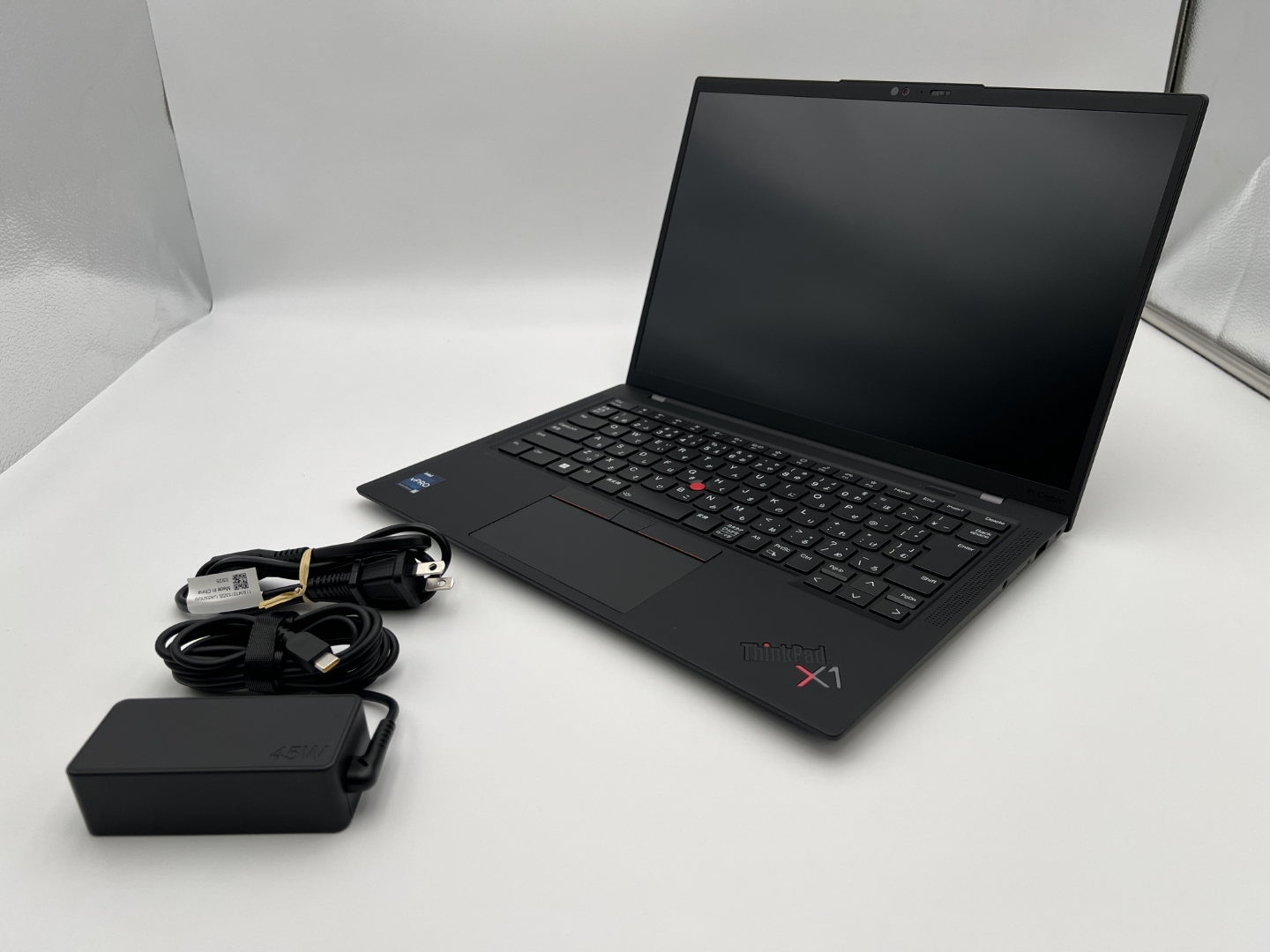 【アウトレット】【メーカー認定整備済品】Lenovo ThinkPad X1 Carbon Gen 11　Core i5-1335U・16GBメモリー・512GB SSD・14.0型 2.2K IPS液晶