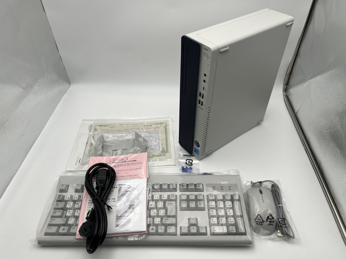 【決算セール 9/4 11:00 - 9/11 11:00】NECリフレッシュPC 2025年秋モデル PC-M1T46LZGM デスクトップ【１年保証付き】