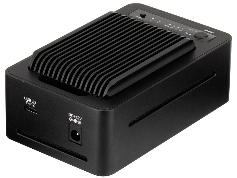 CENTURY 裸族のクローンベース NVMe CRCBM2NV2U32CP [黒]