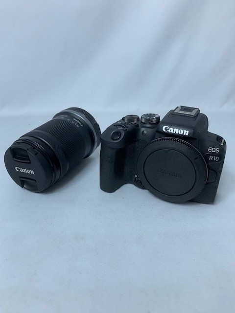 【中古】【店頭展示使用品】CANON EOS R10 RF-S18-150 IS STM レンズキット(メーカー保証1年）