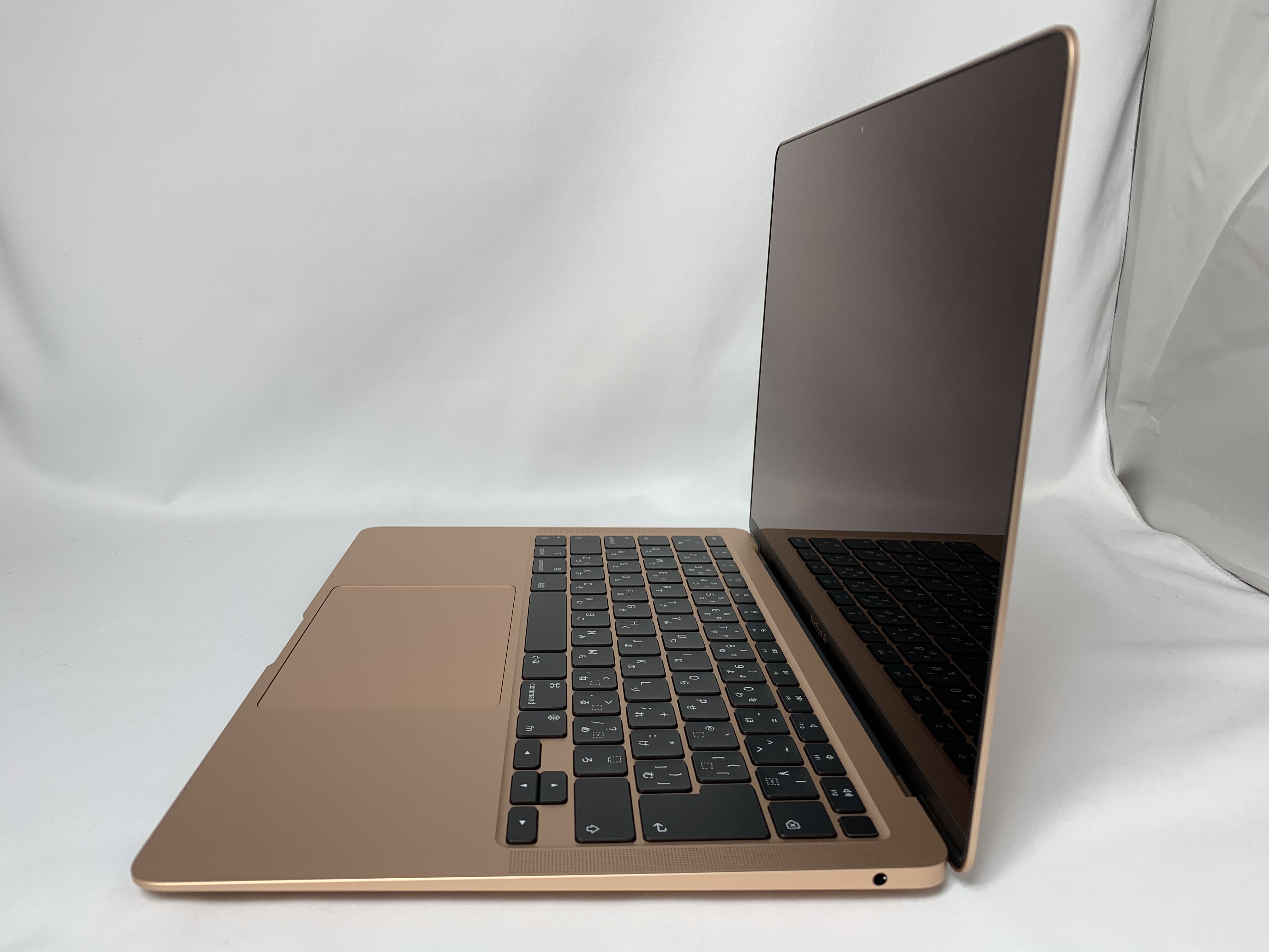 【中古】【店頭展示使用品】Apple MacBook Air Retinaディスプレイ 13.3 MGND3J/A 2020 [ゴールド](512GB)カスタマイズモデル(30日間保証）