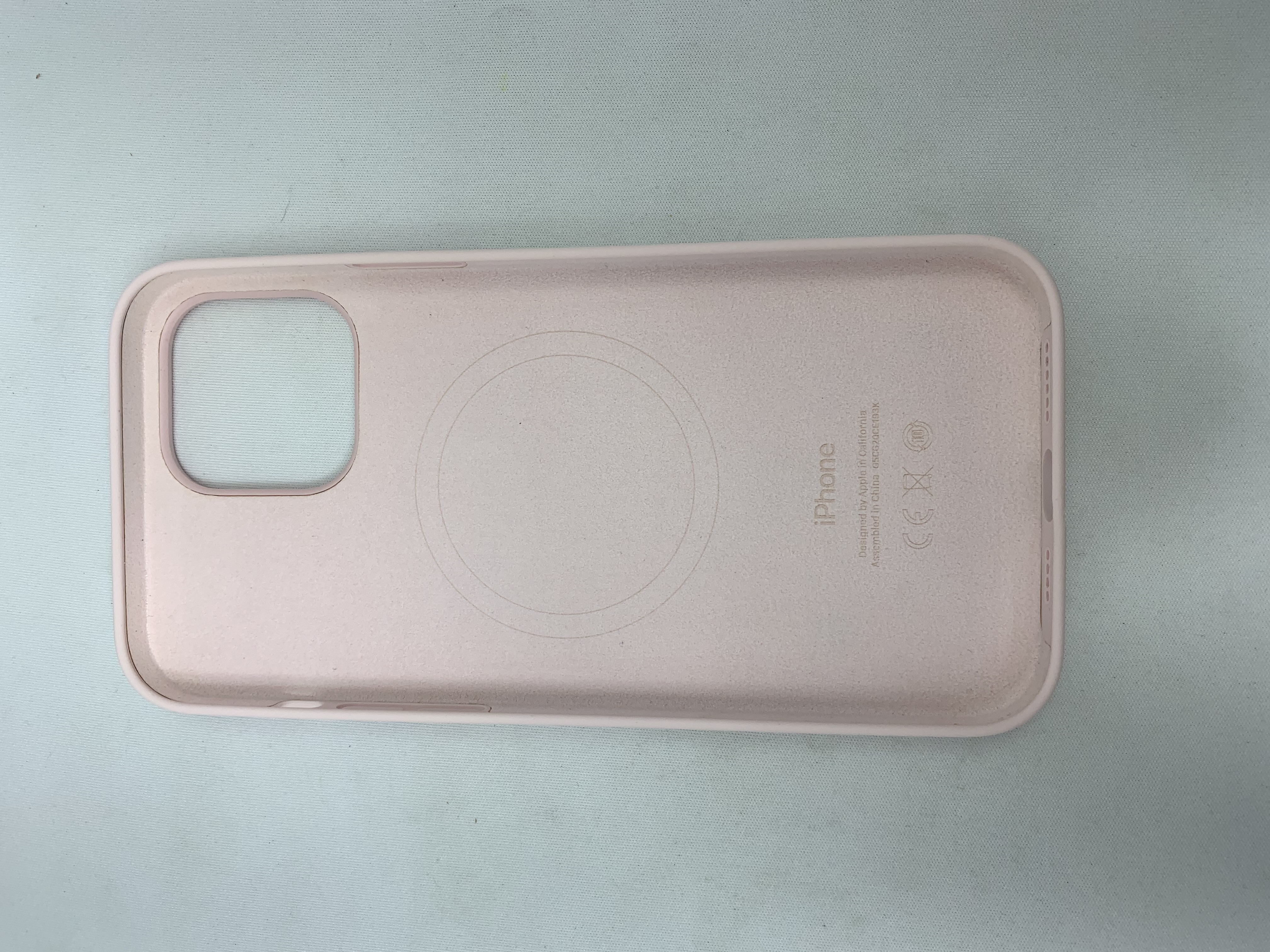 【中古】【店頭展示使用品】【返品不可商品】Apple MagSafe対応 iPhone 13 Pro Max シリコーンケース チョークピンク MM2R3FEA