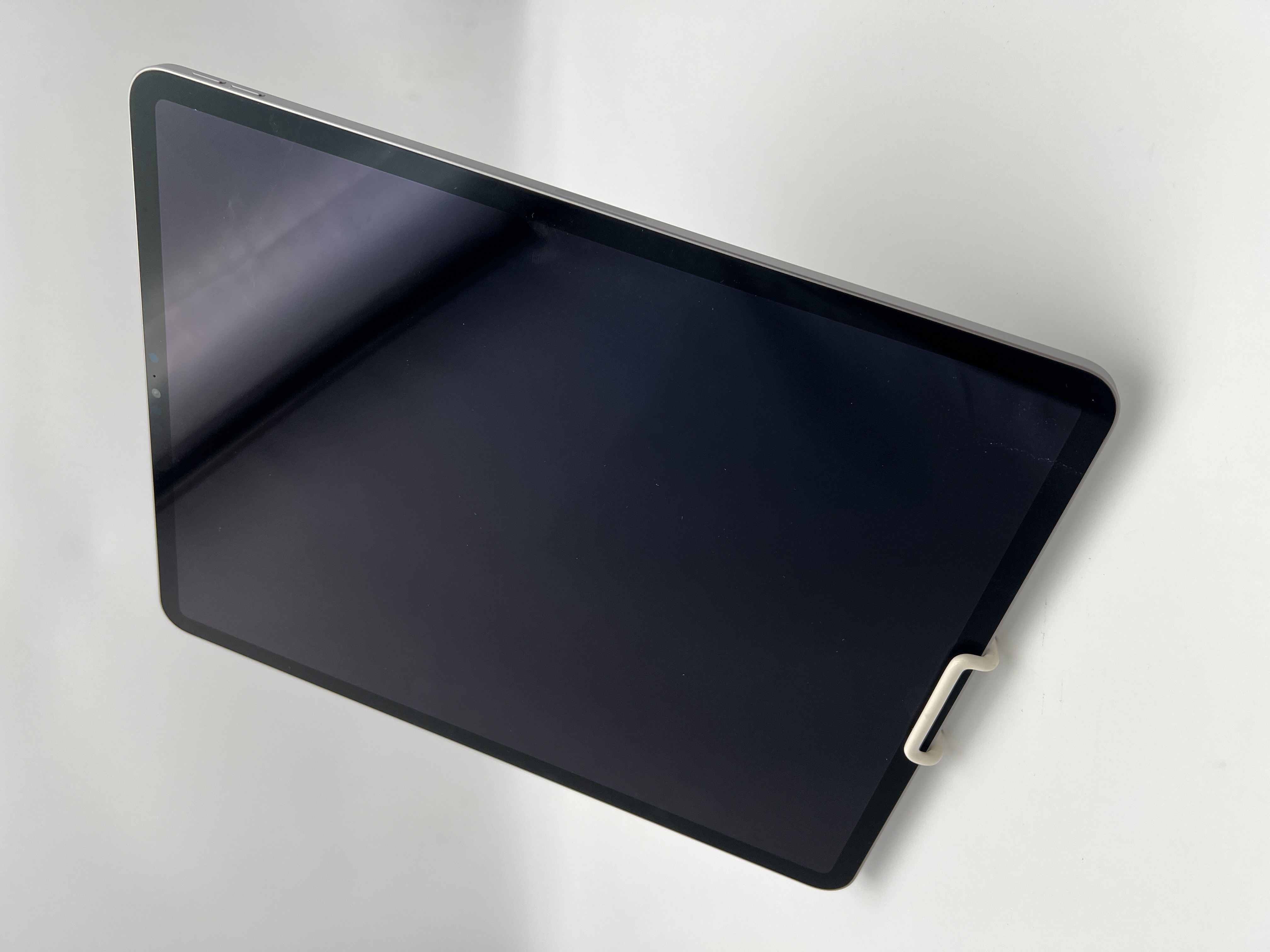 【中古：Bランク】【展示使用品】Apple iPad Pro 12.9インチ 第6世代(2022) Wi-Fiモデル 128GB 3K904J/A スペースグレイ【30日返金保証】