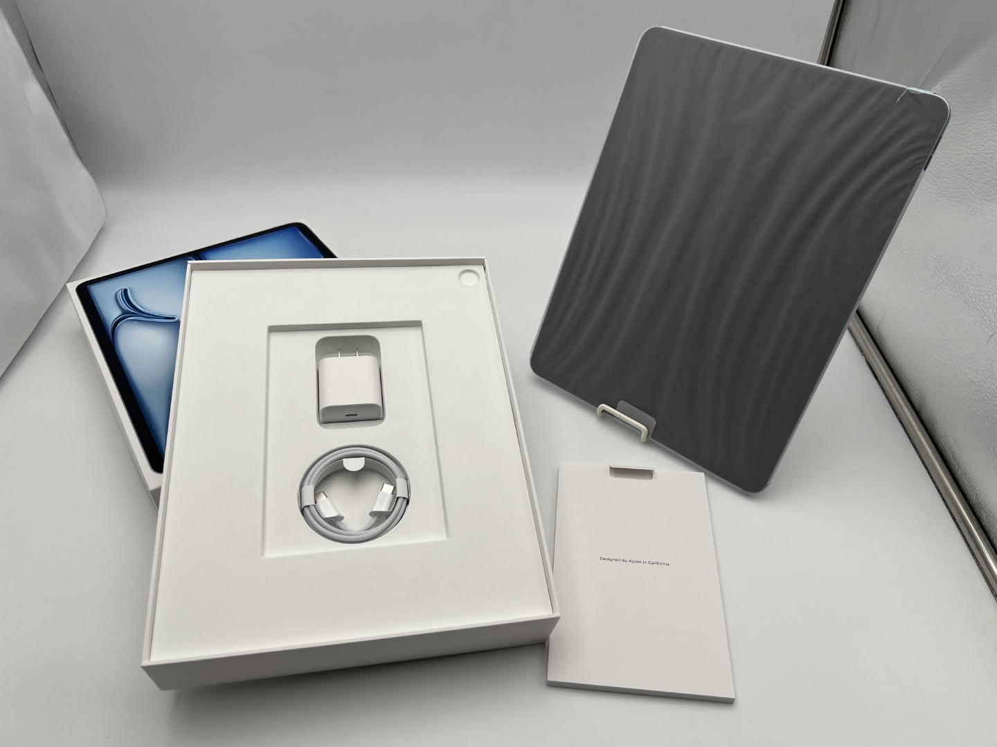 【アウトレット】【箱破損】iPad Air 13インチ Wi-Fi 256GB 2026年春モデル MH5V4J/A [ブルー]
