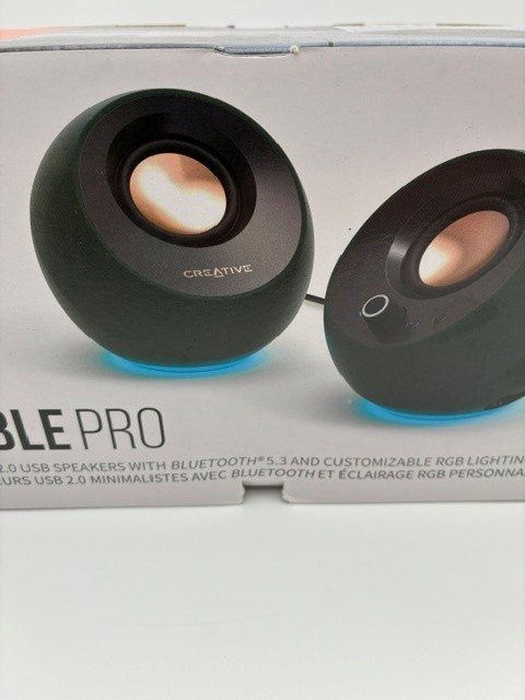 【訳あり品】【箱破損】【未開封・未使用】Creative Pebble Pro SP-PBLPRO-GR（メーカー保証付き）