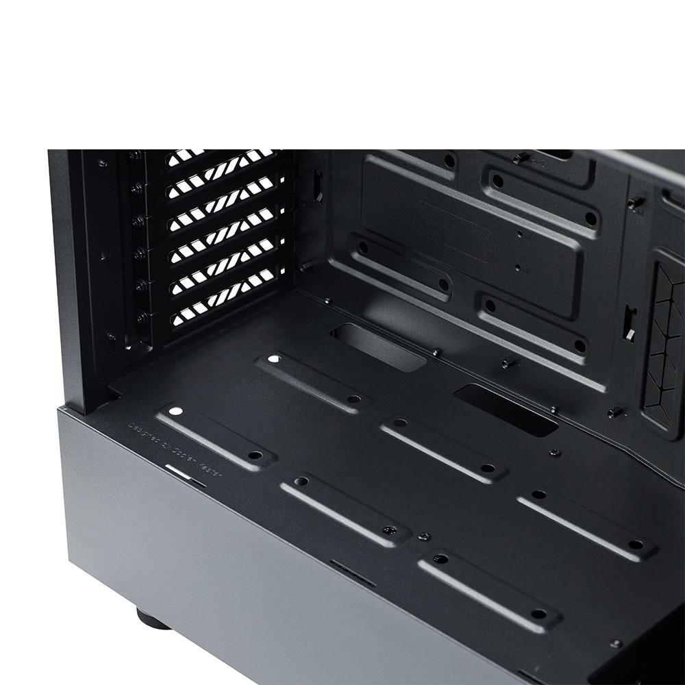 Cooler Master(クーラーマスター) MasterBox CM695 TG [ミドルタワーPCケース]