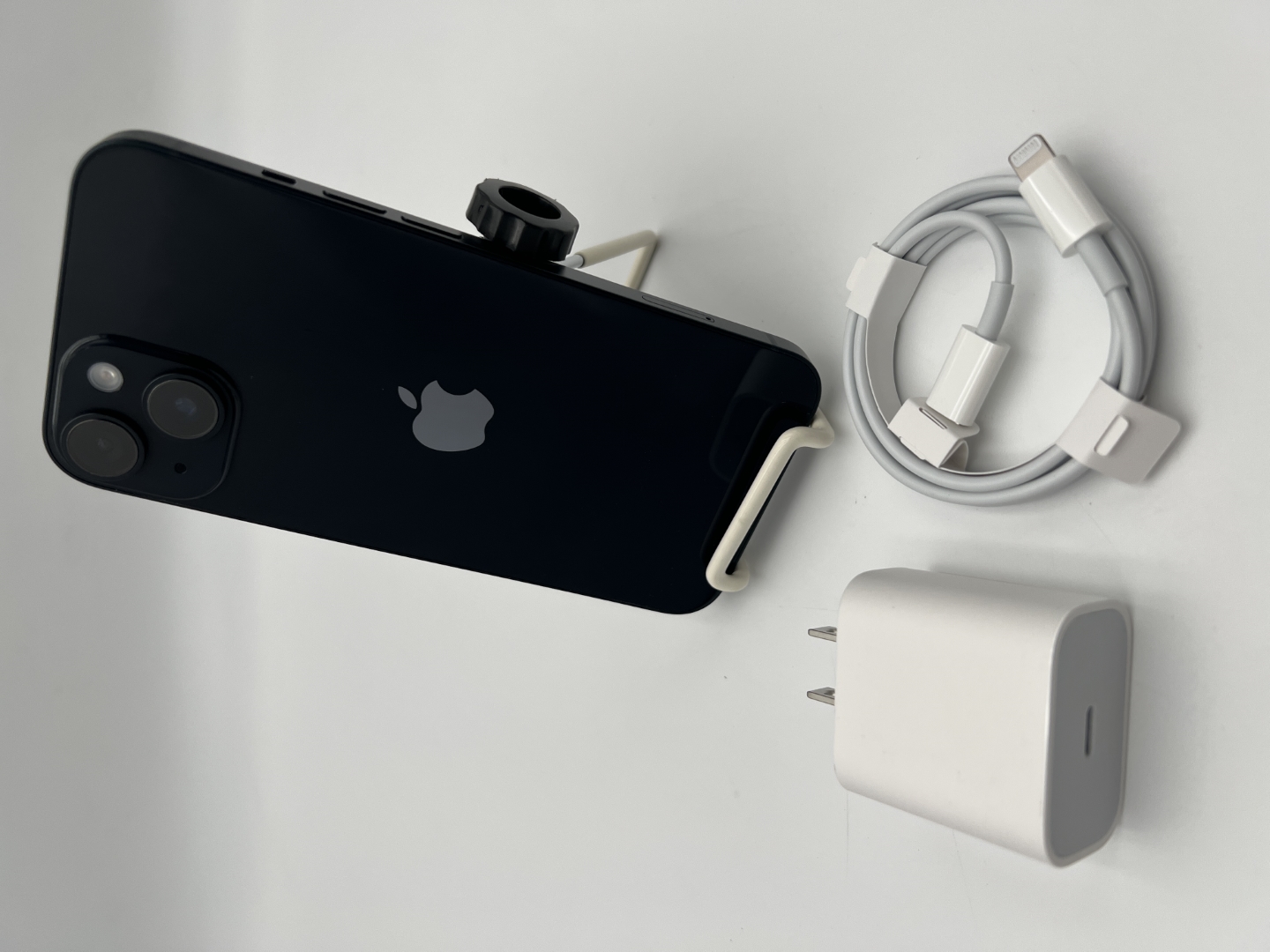 【整備済み品】iPhone 14 128GB ミッドナイト SIMロック無し【30日返金保証】【赤ロム保証付き】